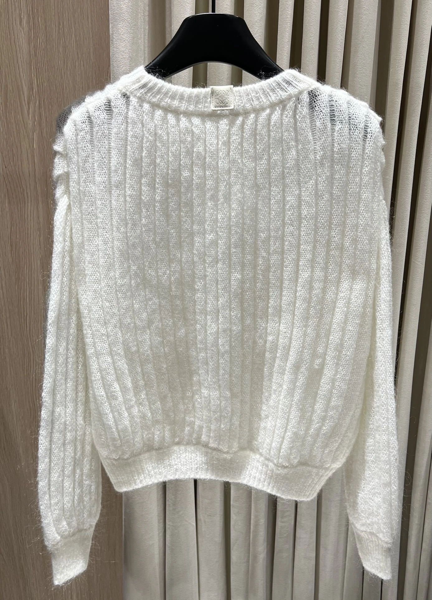 Victoria-- 8o5w5 Anagram oversized item:F-F140A1418H