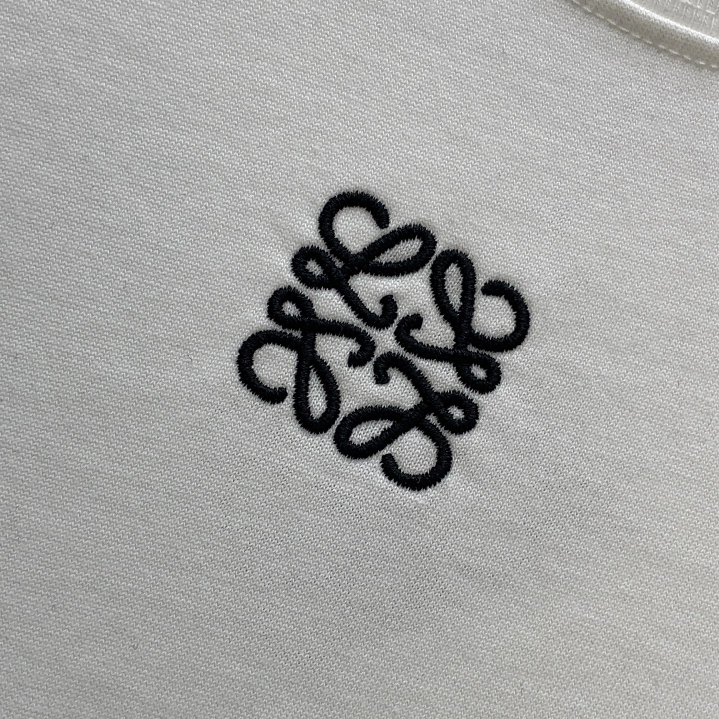 Victoria-- 8o5w5 Cotton embroidery 2colour item:E-F044L2722-2H