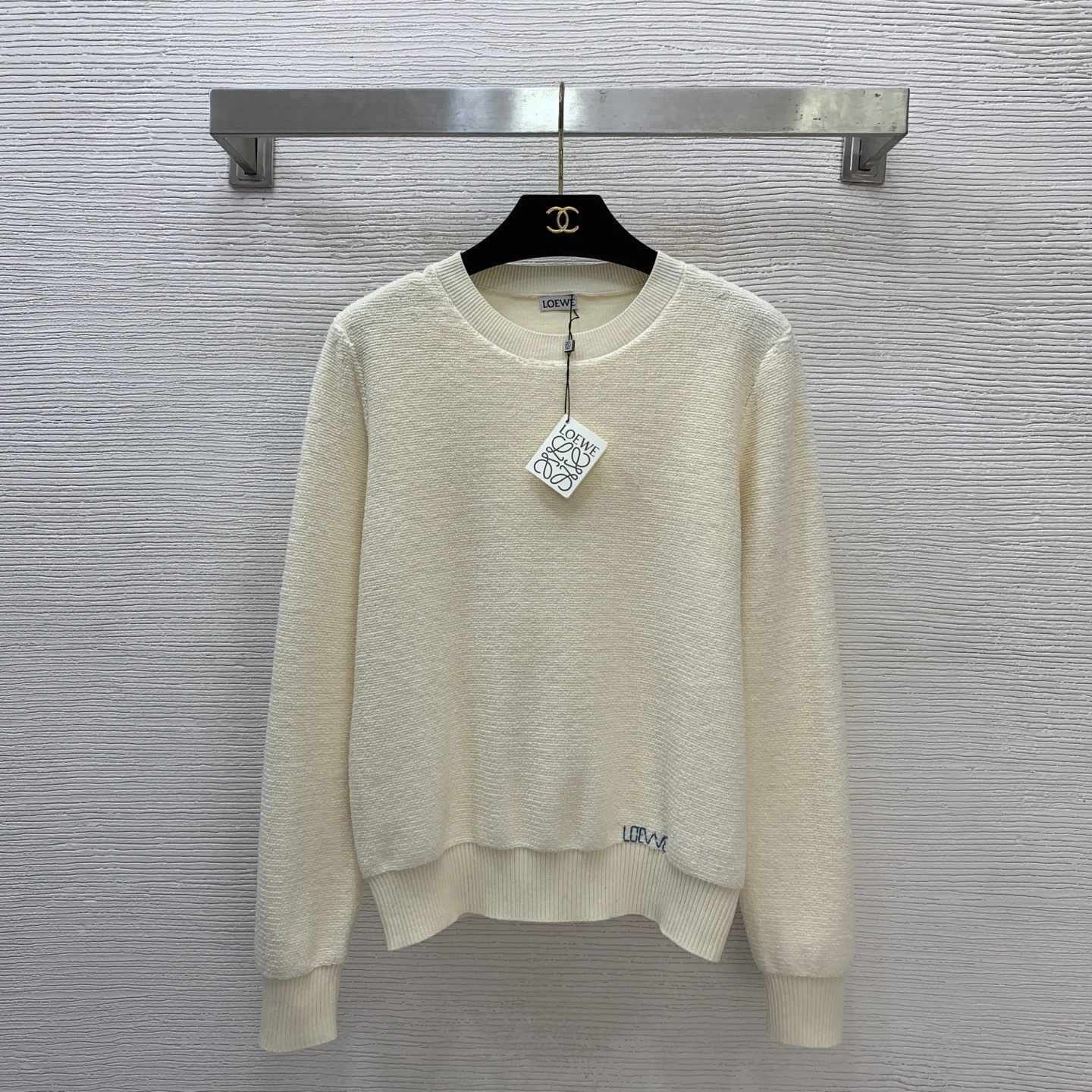 Victoria-- 8o5w5 wool embroidery 2colour item:F-F140A1419-2H