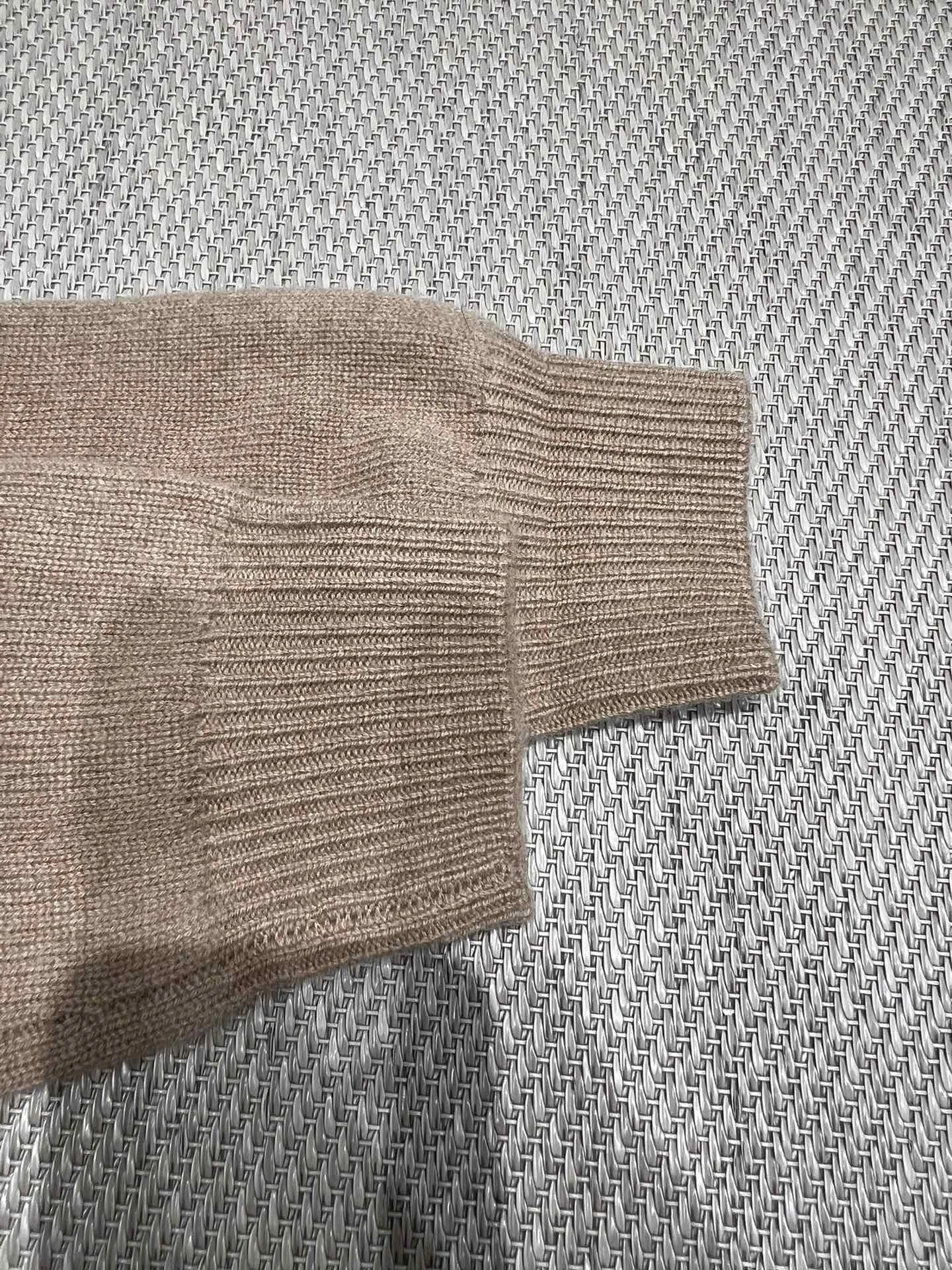Victoria-- 8oro Pi191 cashmere item: E-F140J1215H