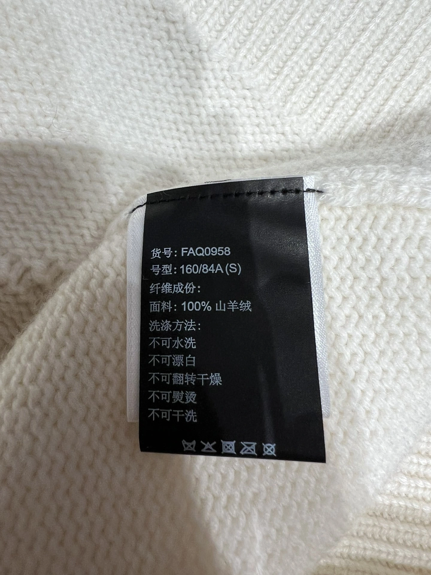 Victoria-- 8oro Pi191 cashmere item:E-F140L1933H