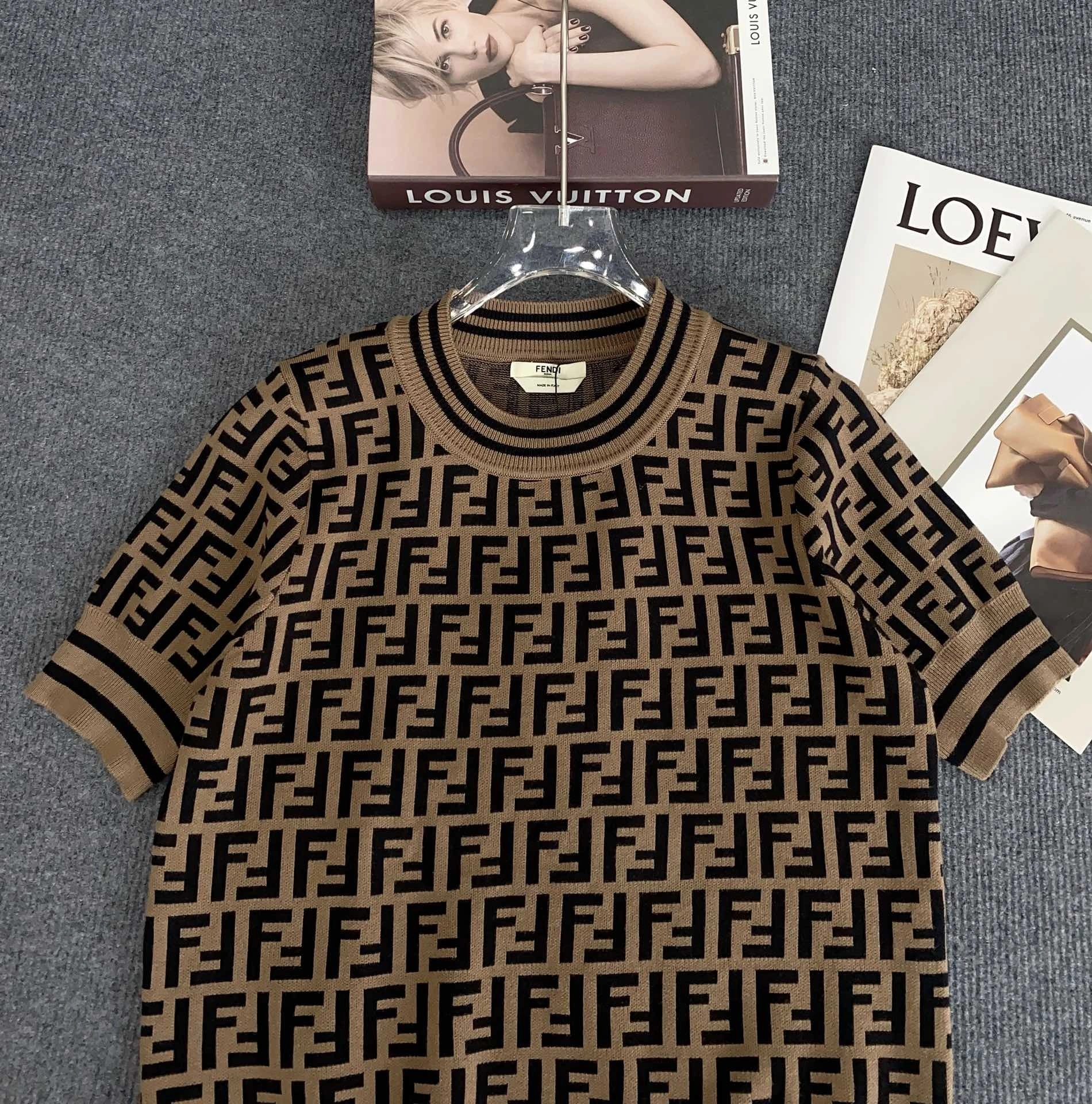 Victoria - F594i polo item:E-F000E0410