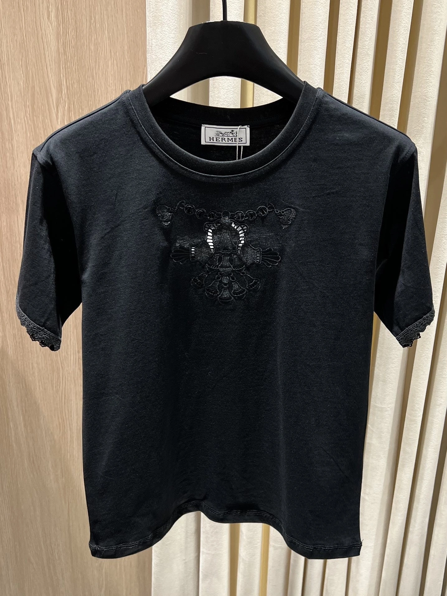Victoria-- H5r75s Cotton embroidery 3colour item:F-F140A1435-3H