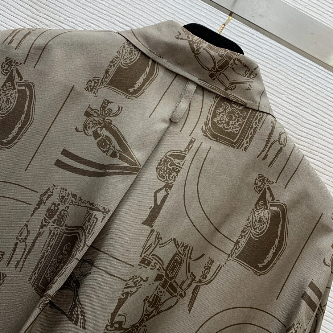 Victoria-- H5r75s Real silk suit 2colour item:E-F044L1865F