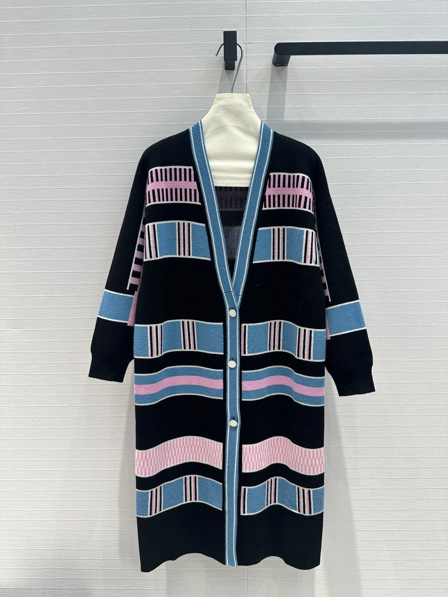 Victoria-- H5r75s cashmere item:D-F240H2527