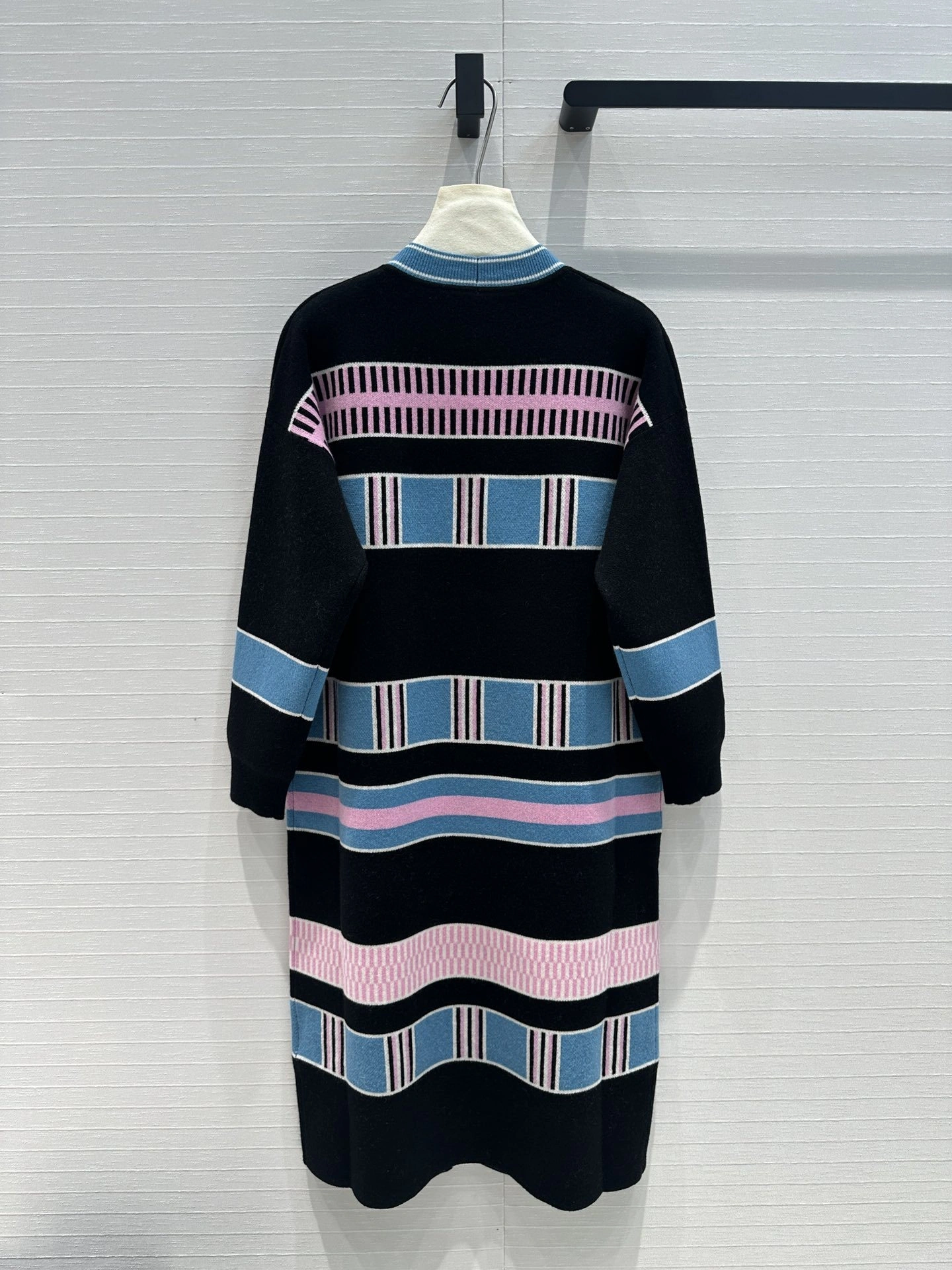 Victoria-- H5r75s cashmere item:D-F240H2527