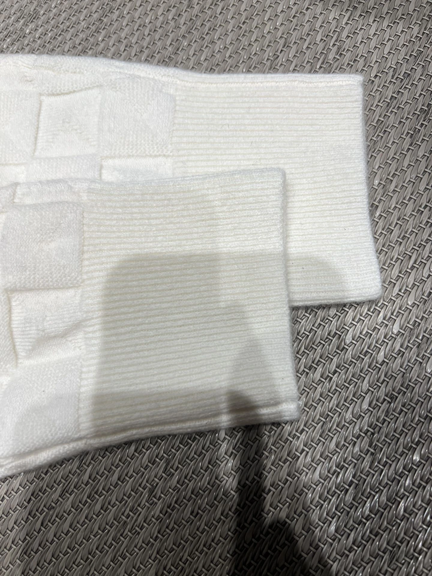 Victoria-- H5r75s cashmere item:E-F140L2735H