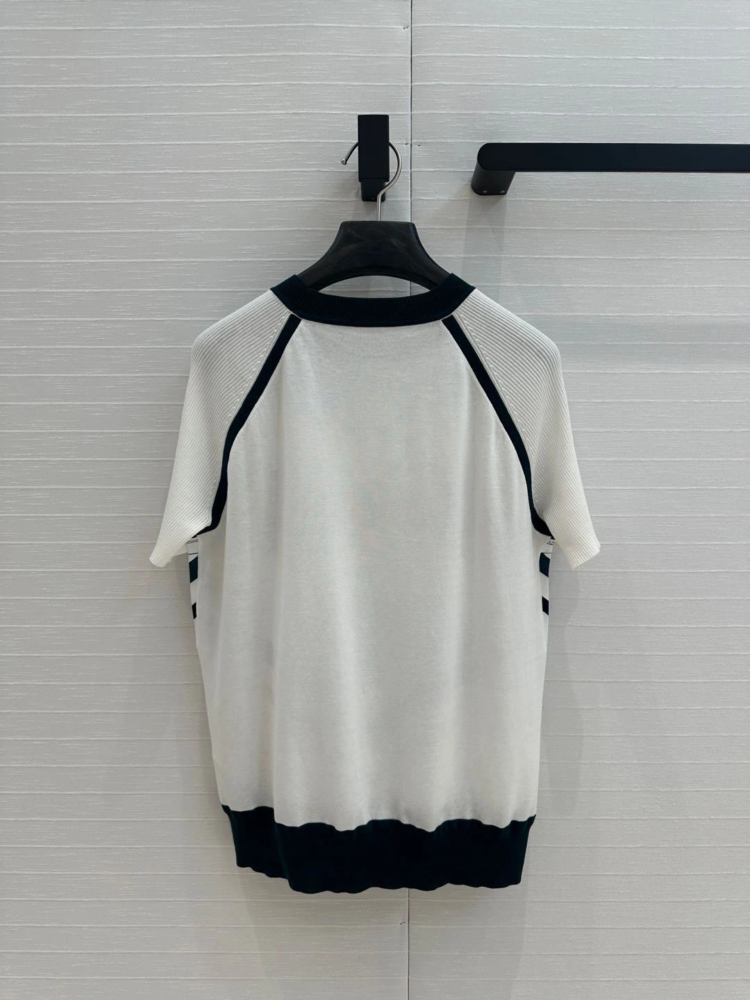 &Victoria-- H5r75s wool 2colour item:E-F240B0737