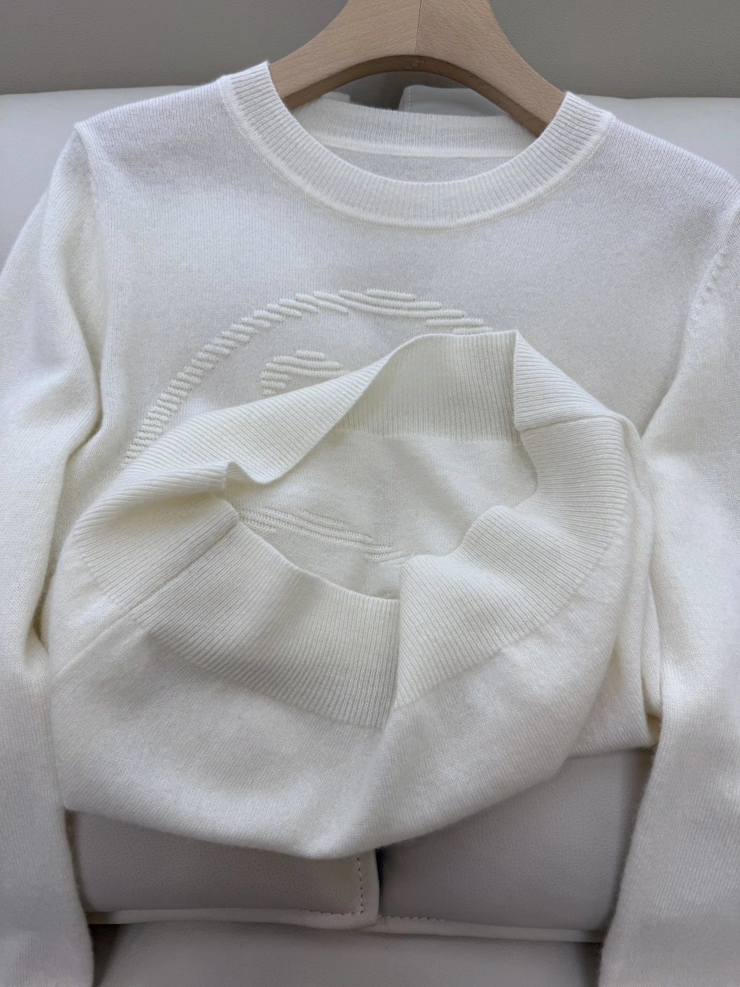Victoria-- H5r75s wool 2colour item:E-F327J0919-2