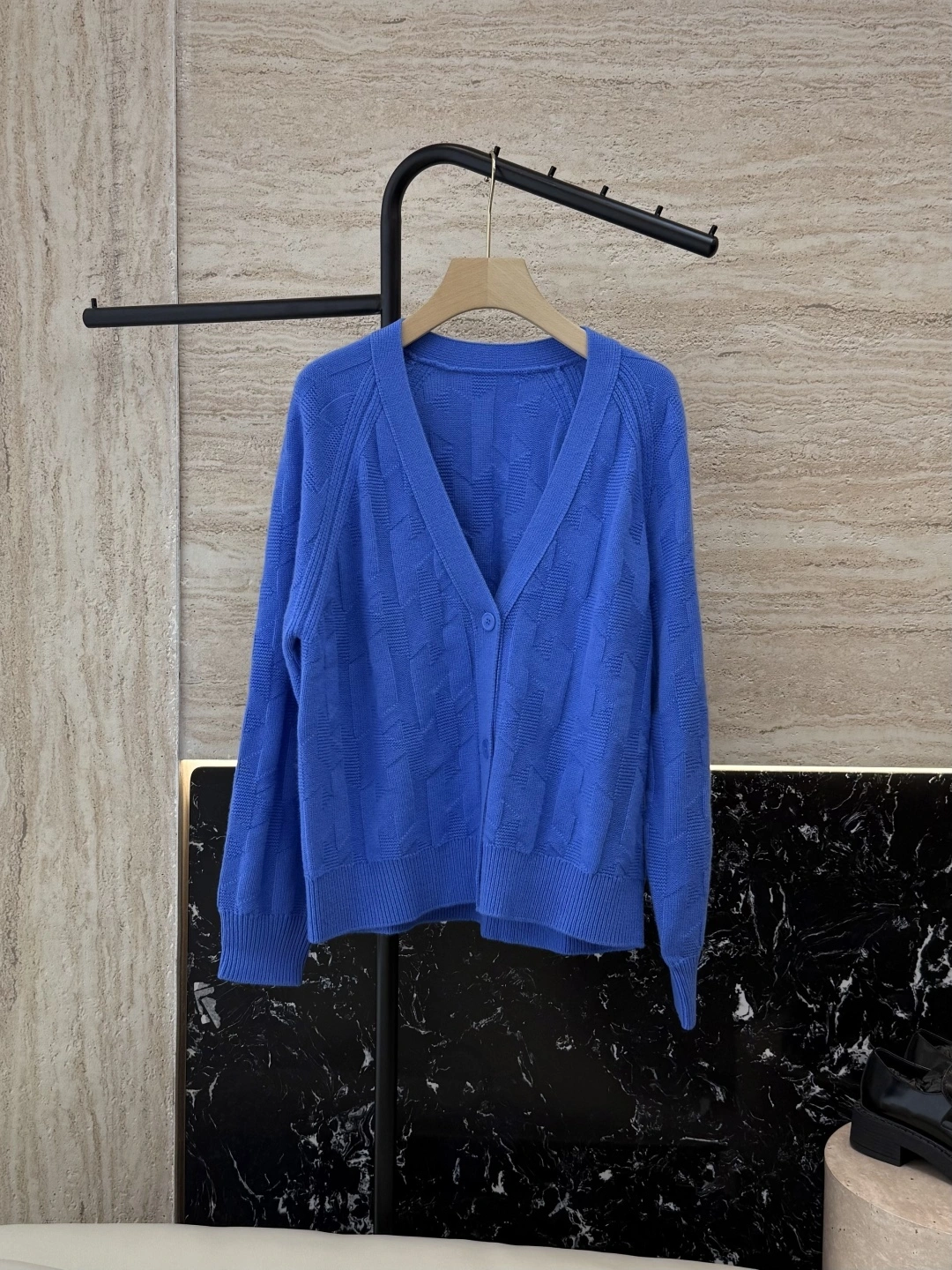Victoria-- H5r75s wool 2colour item:E-F327J0920-2