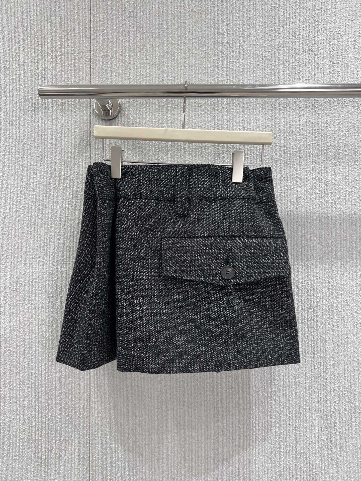 Victoria-- Pr141 25Fw wool item:F-F061A2029
