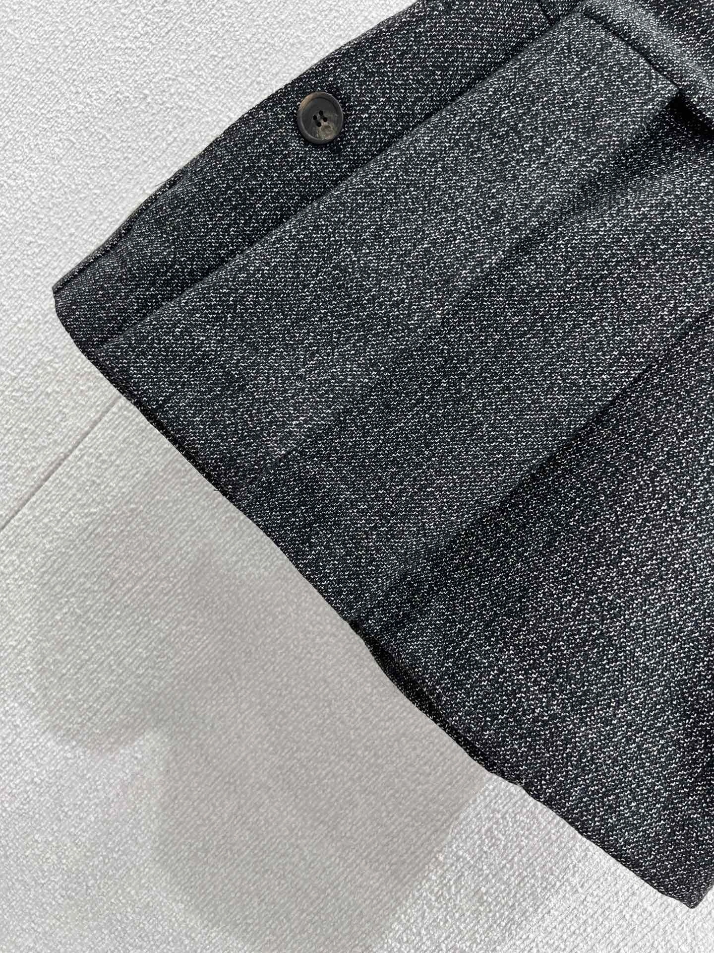 Victoria-- Pr141 25Fw wool item:F-F061A2029