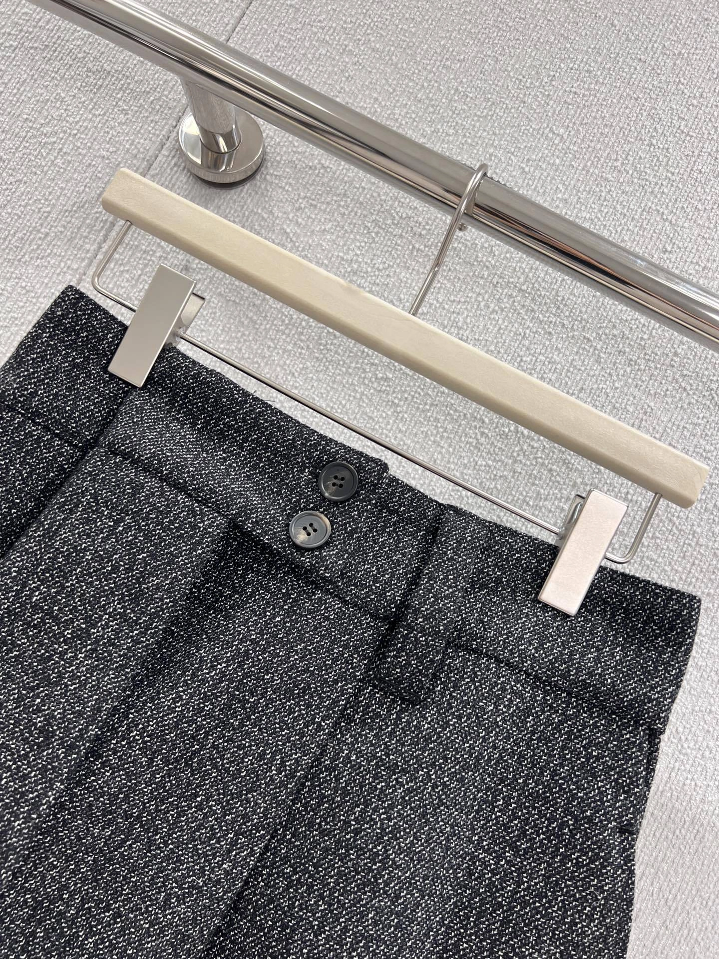 Victoria-- Pr141 25Fw wool item:F-F061A2029