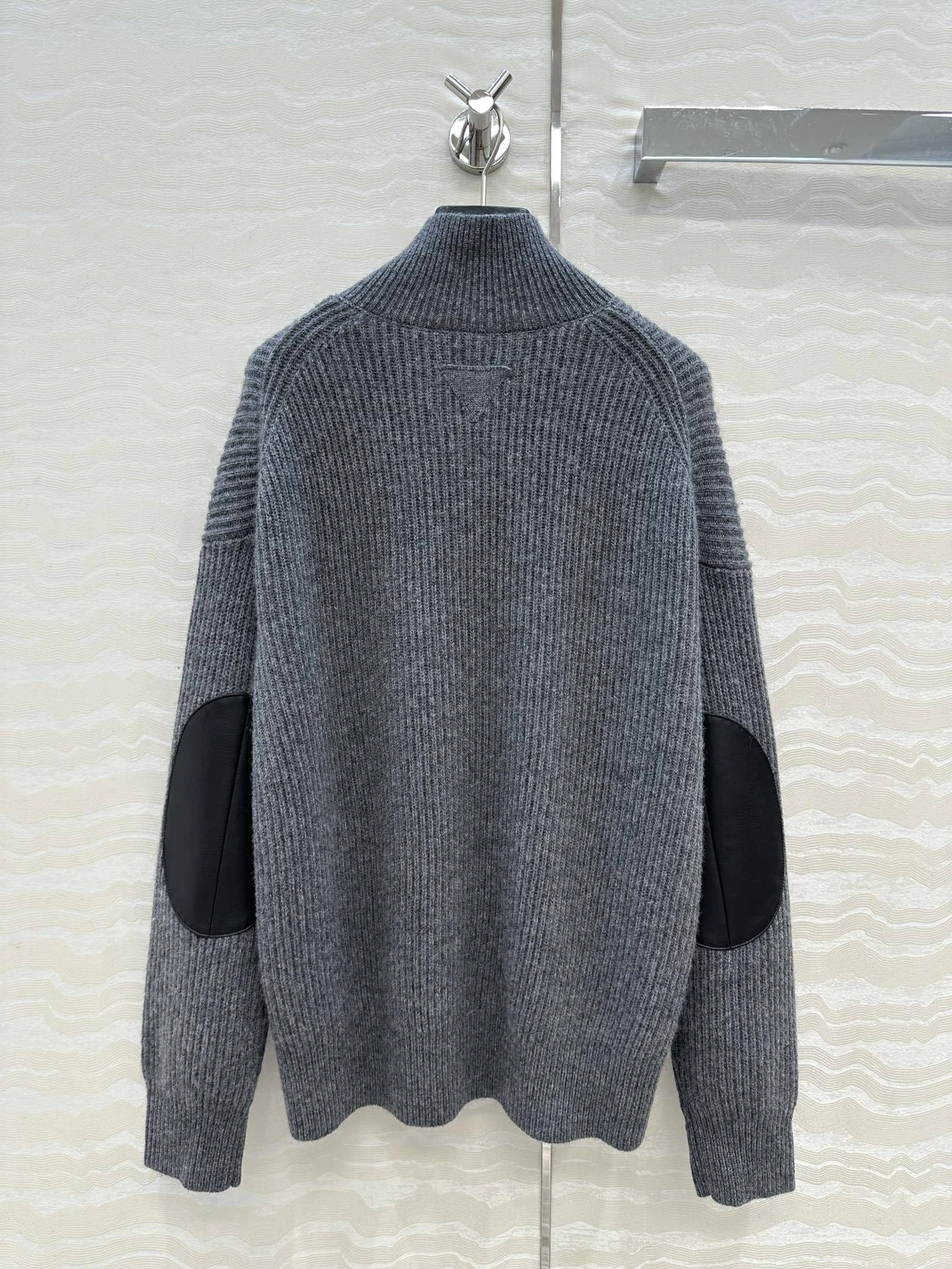 Victoria-- Pr141 cashmere item:E-F327J0924