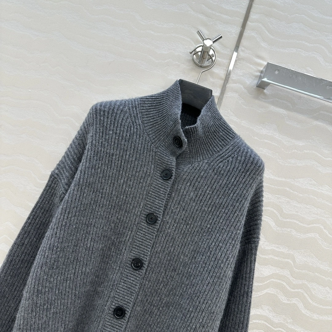Victoria-- Pr141 cashmere item:E-F327J0924