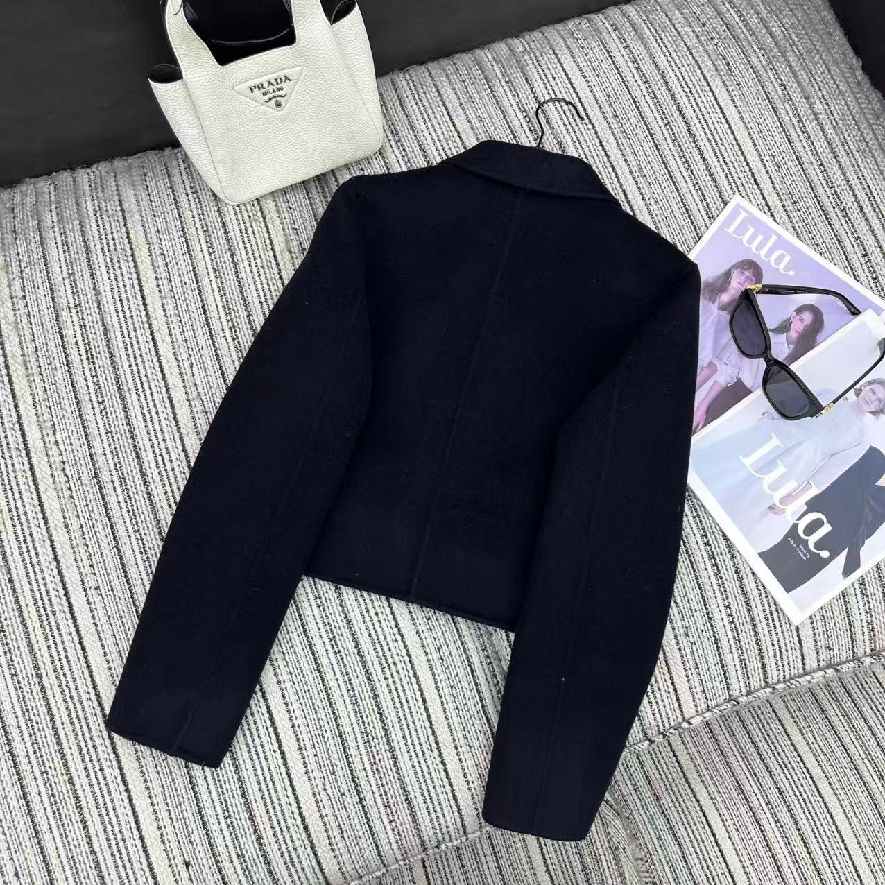 Victoria-- Pr141 cashmere item:E-F327J0927