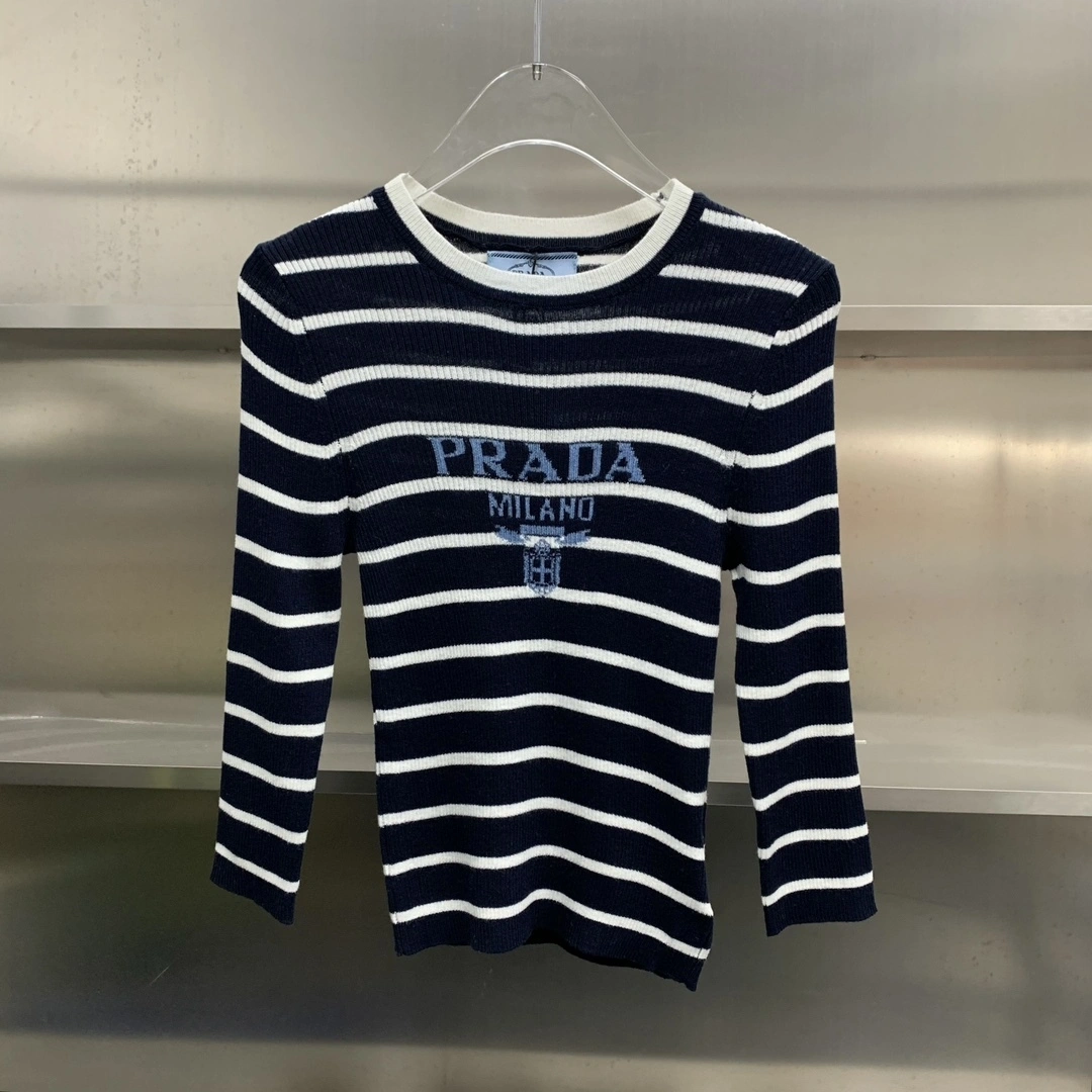 Victoria-- Pr141 item:D-F056H1422