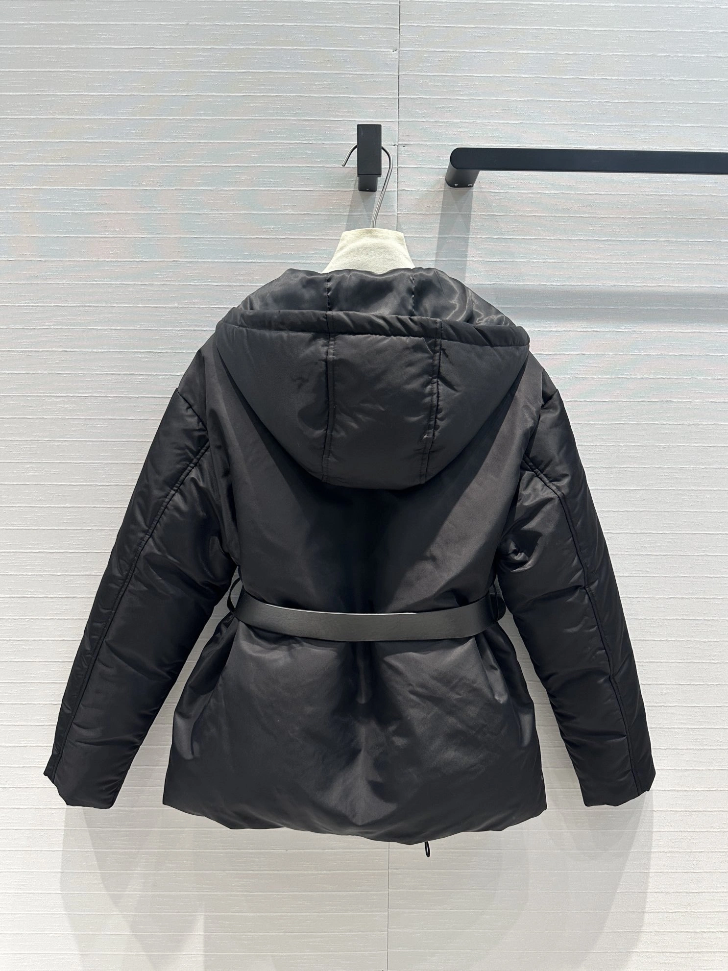 Victoria-- Pr141 item:D-F240H2531