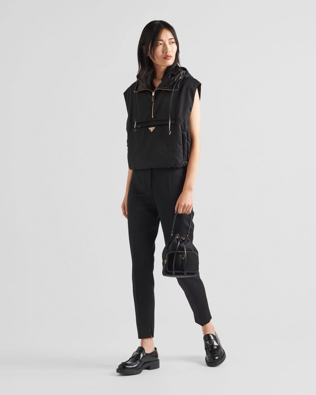 Victoria-- Pr141 item:D-F240H2532
