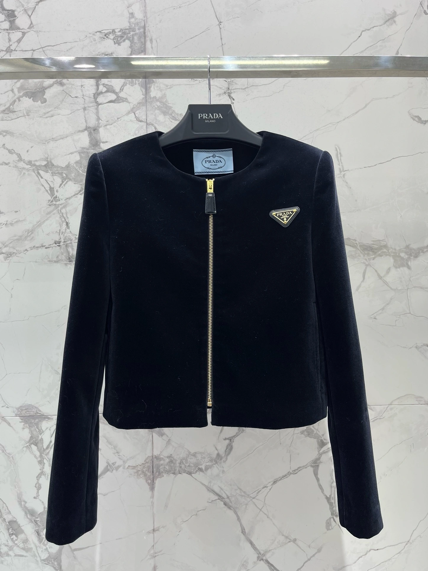 Victoria-- Pr141 item:F-F245A2030