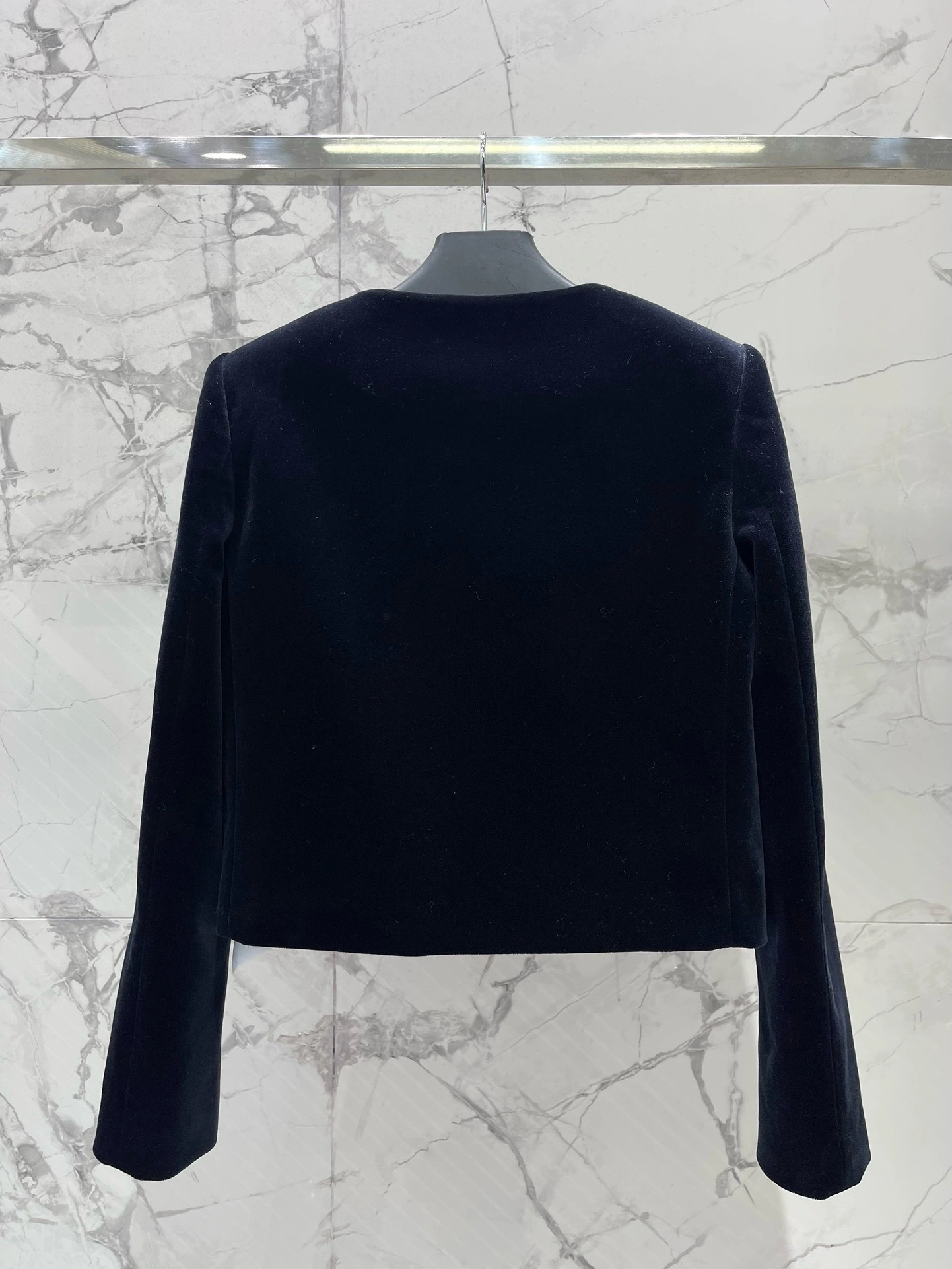 Victoria-- Pr141 item:F-F245A2030