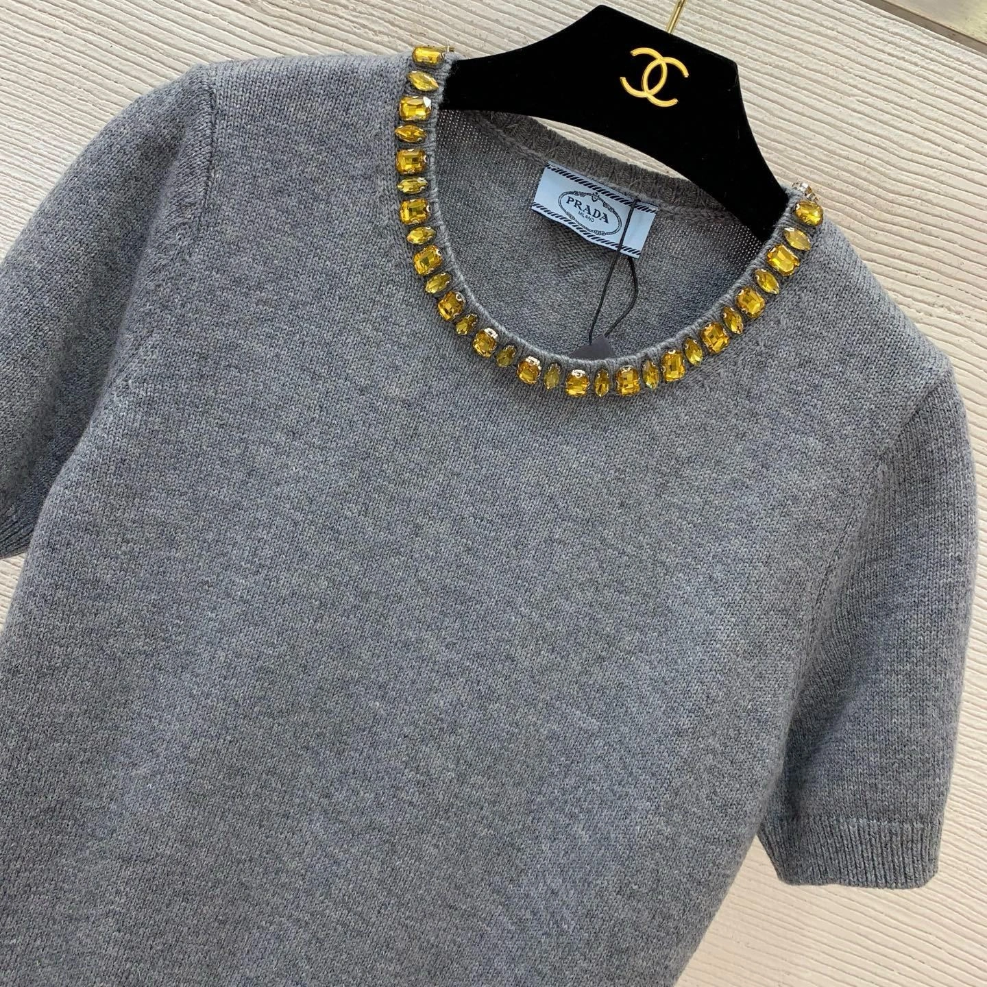 Victoria-- Pr141 wool 2colour item:E-F044L2718-2H