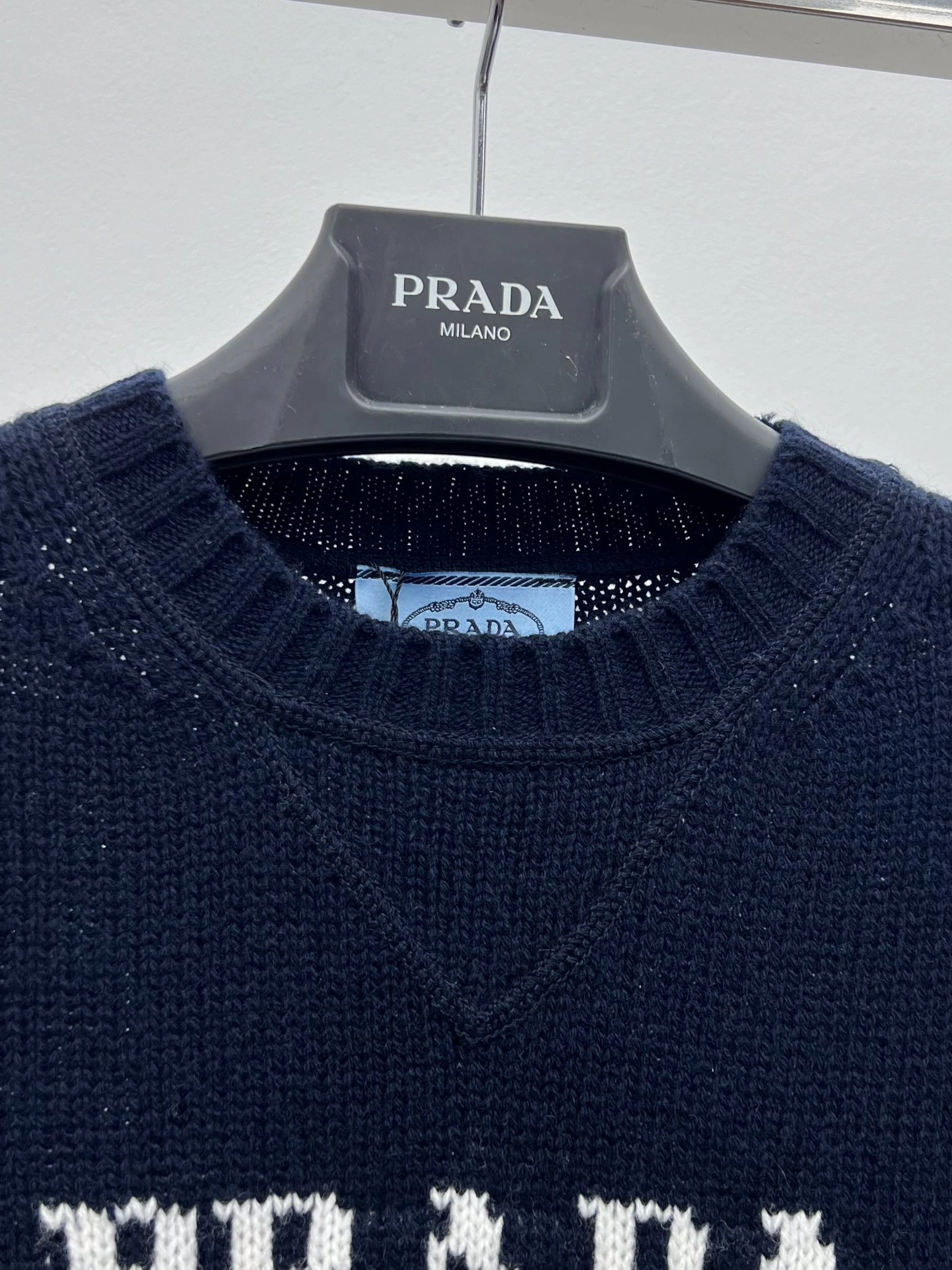 Victoria-- Pr141 wool cashmere item:F-F245A2032