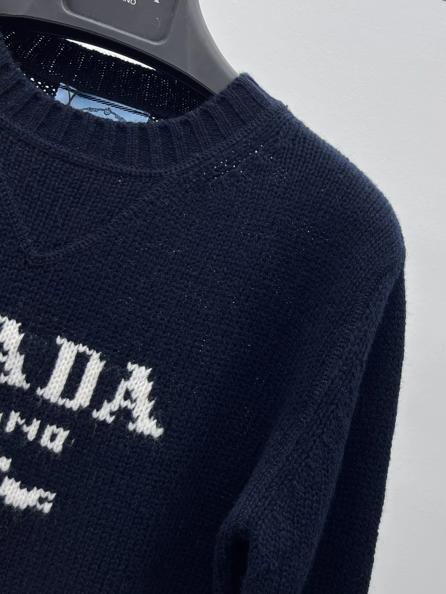 Victoria-- Pr141 wool cashmere item:F-F245A2032