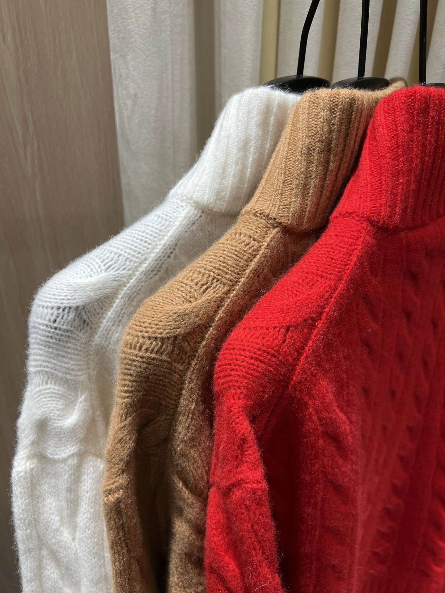 Victoria-- R18ph cashmere embroidery 3colour item:E-F140L1012-3H
