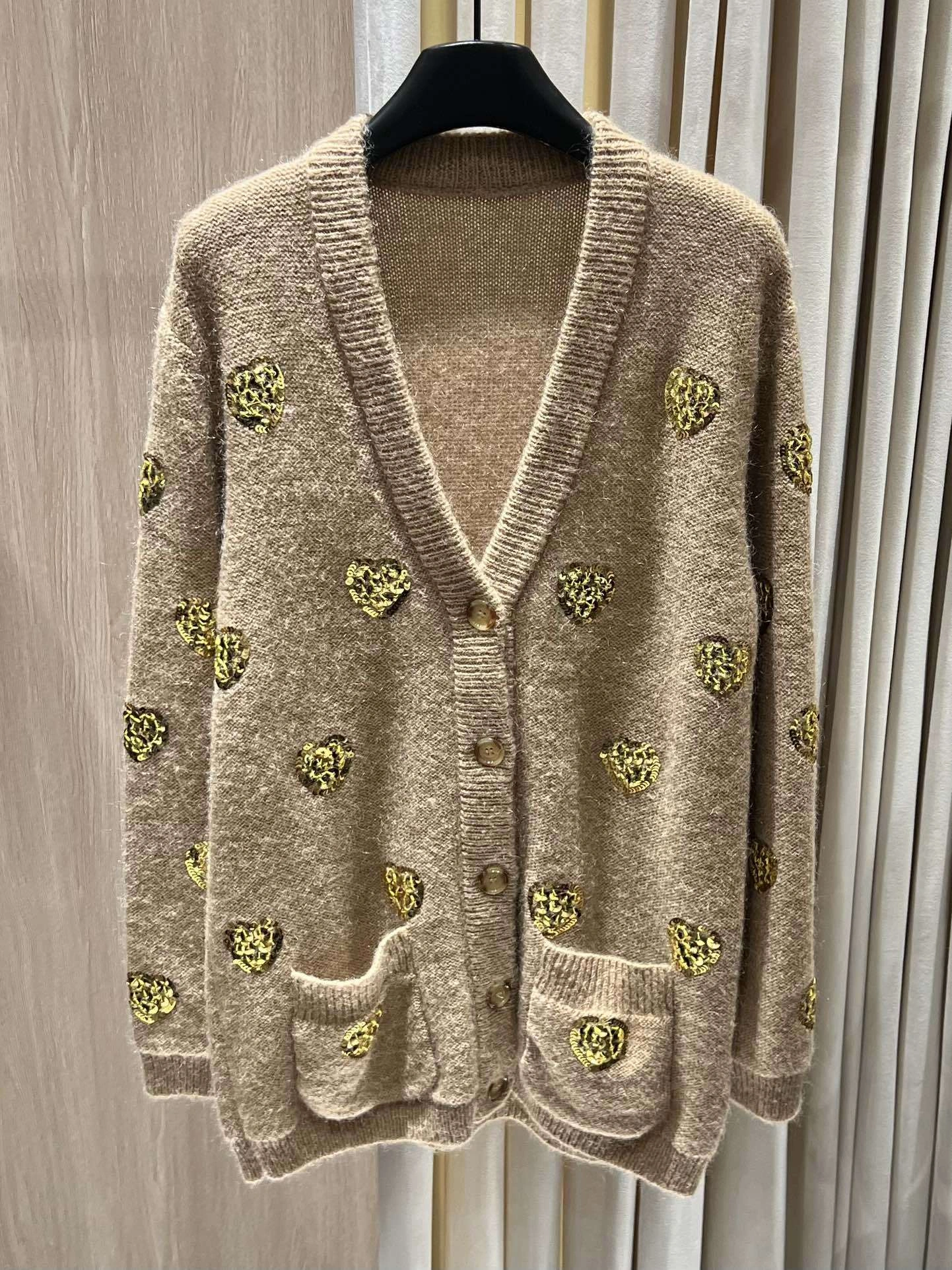 Victoria-- V1859ti9o Sequin Heart Wool Cardigan item:E-F140L1908H
