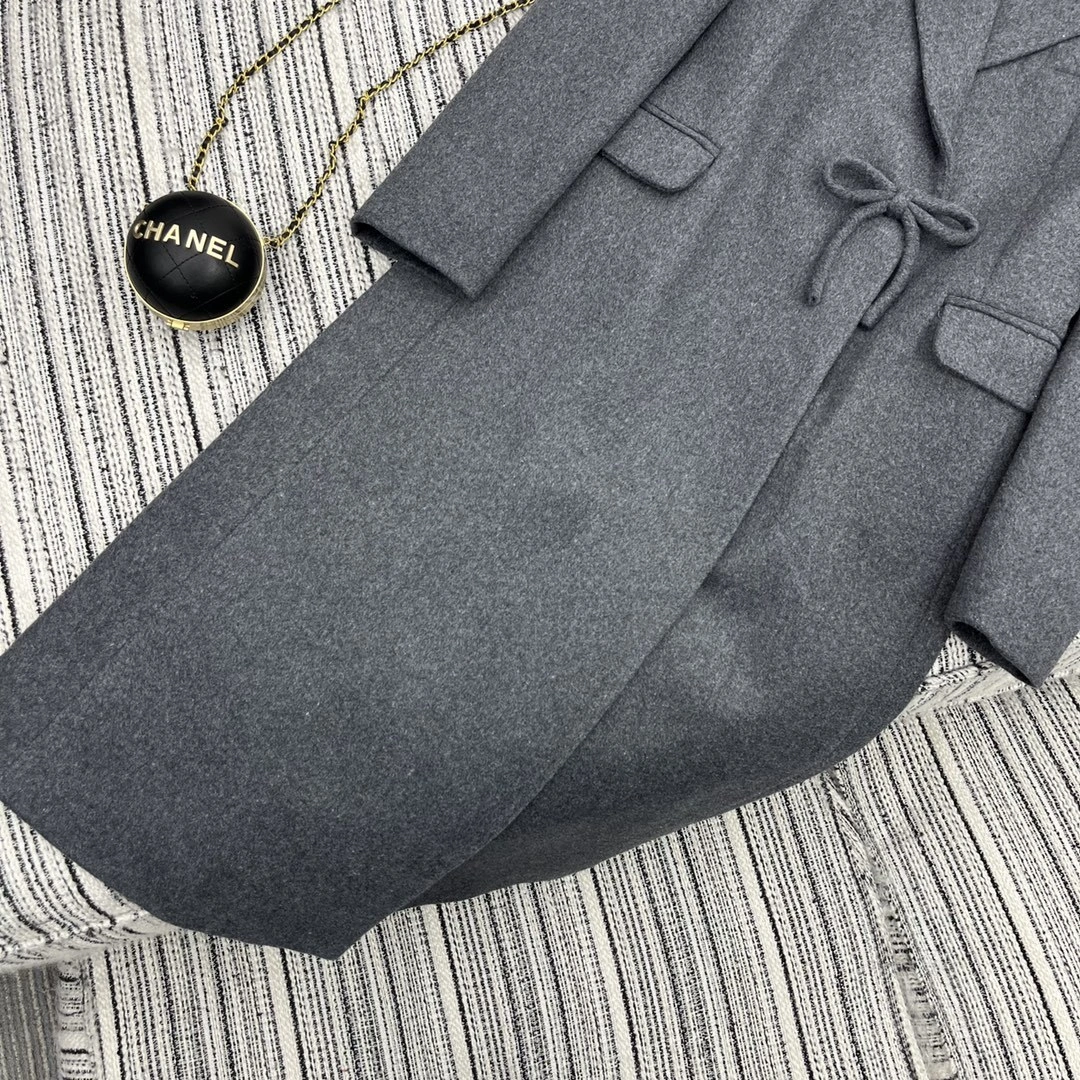 Victoria-- V1859ti9o Wool item:D-F2440524