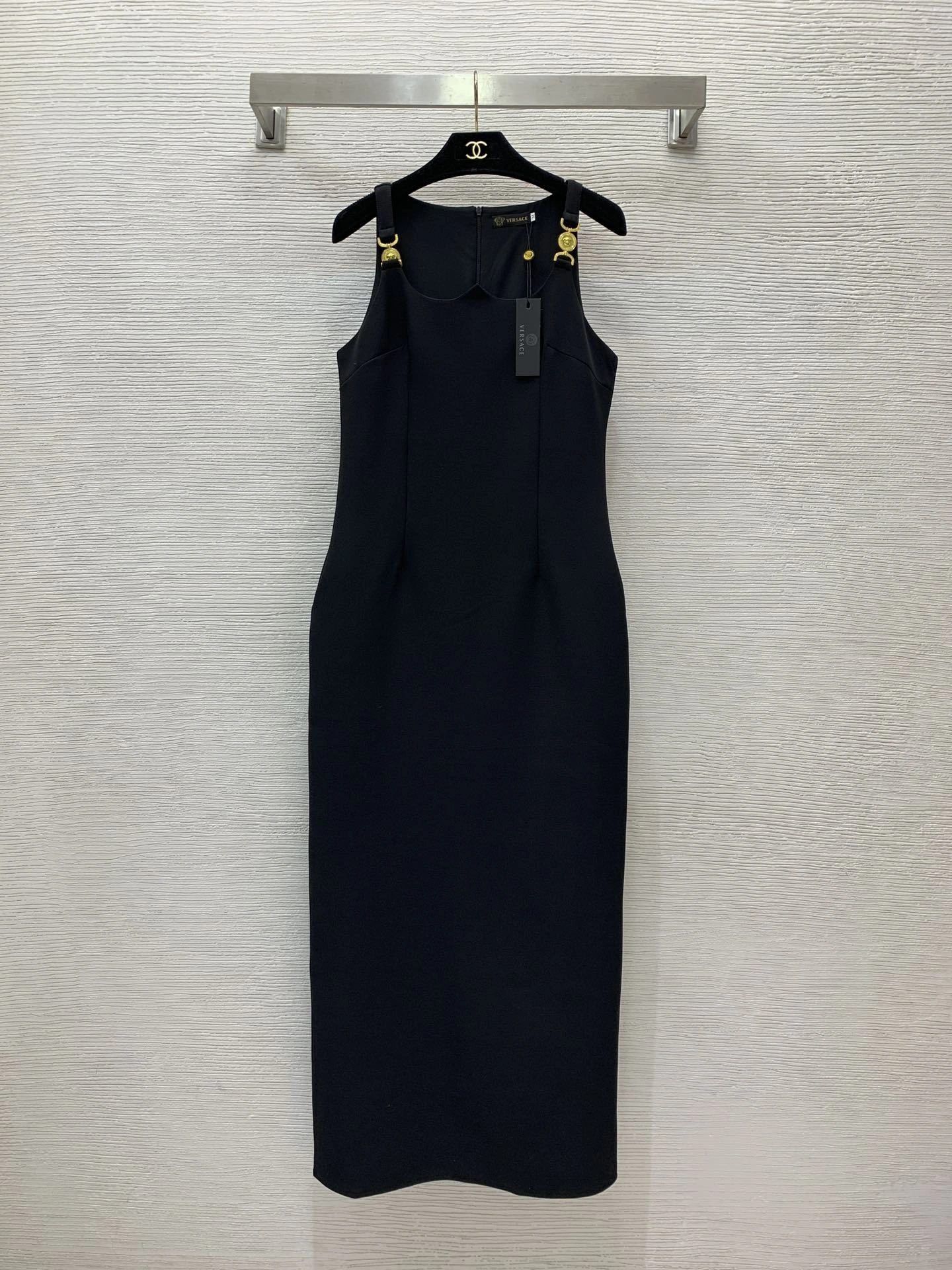 Victoria-- V5rs135 Slim Fit item:E-F044L1835F