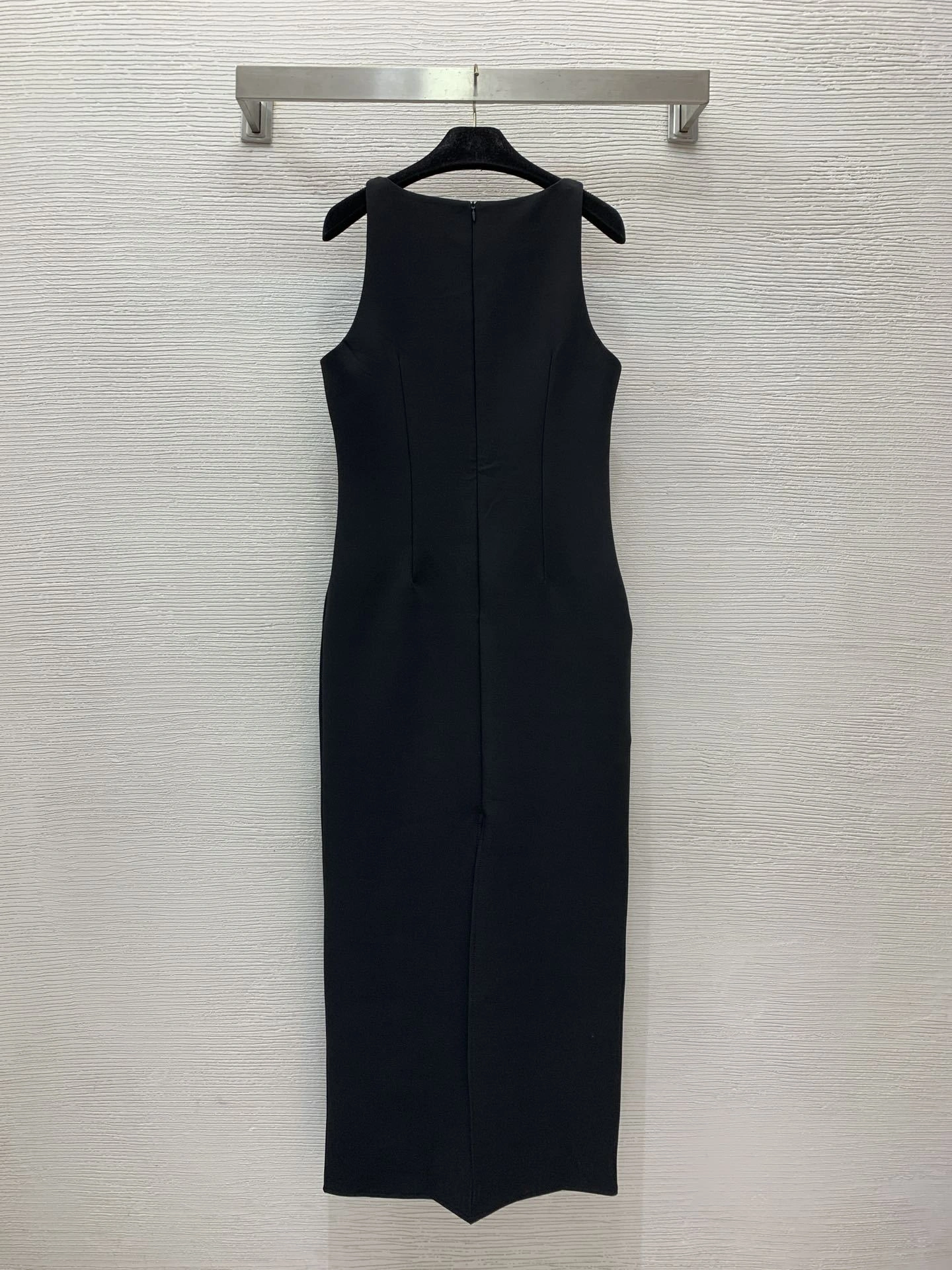 Victoria-- V5rs135 Slim Fit item:E-F044L1835F