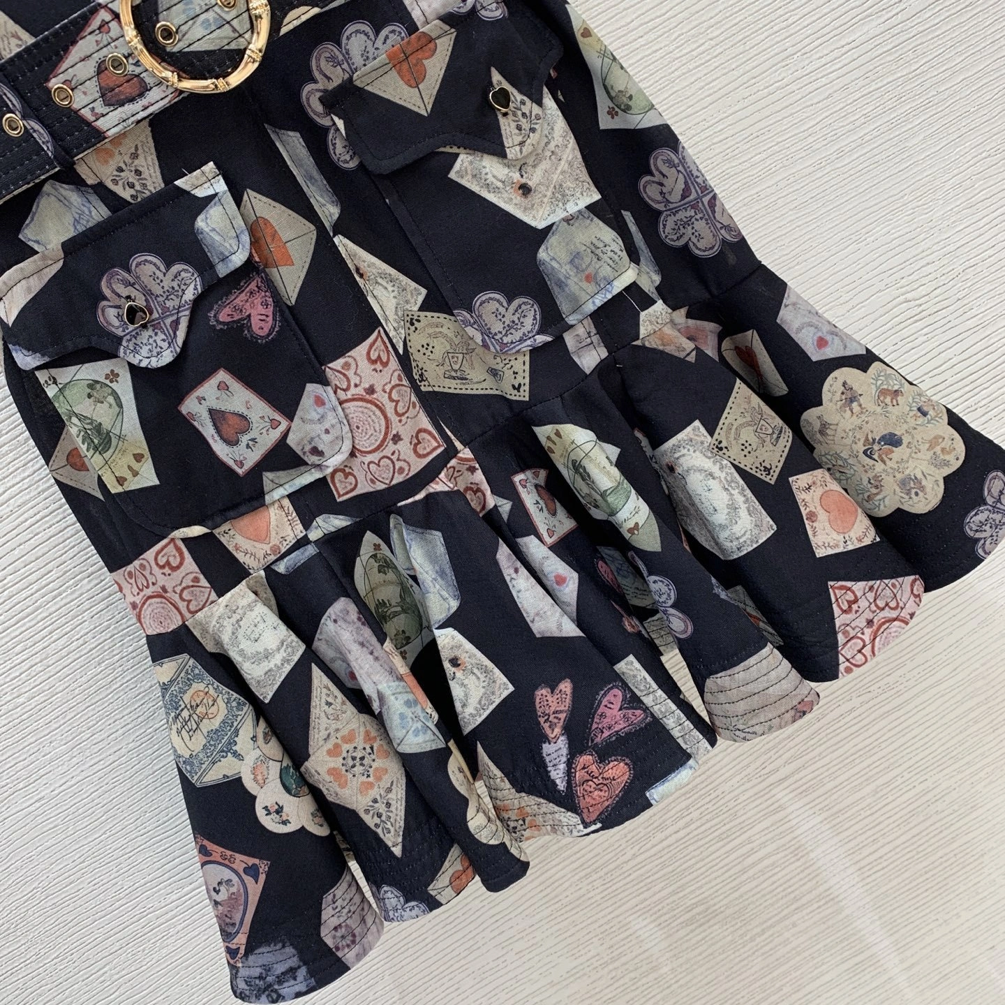 Victoria-- Zi775r7199 Cotton Linen fabric item:E-F044L2704H