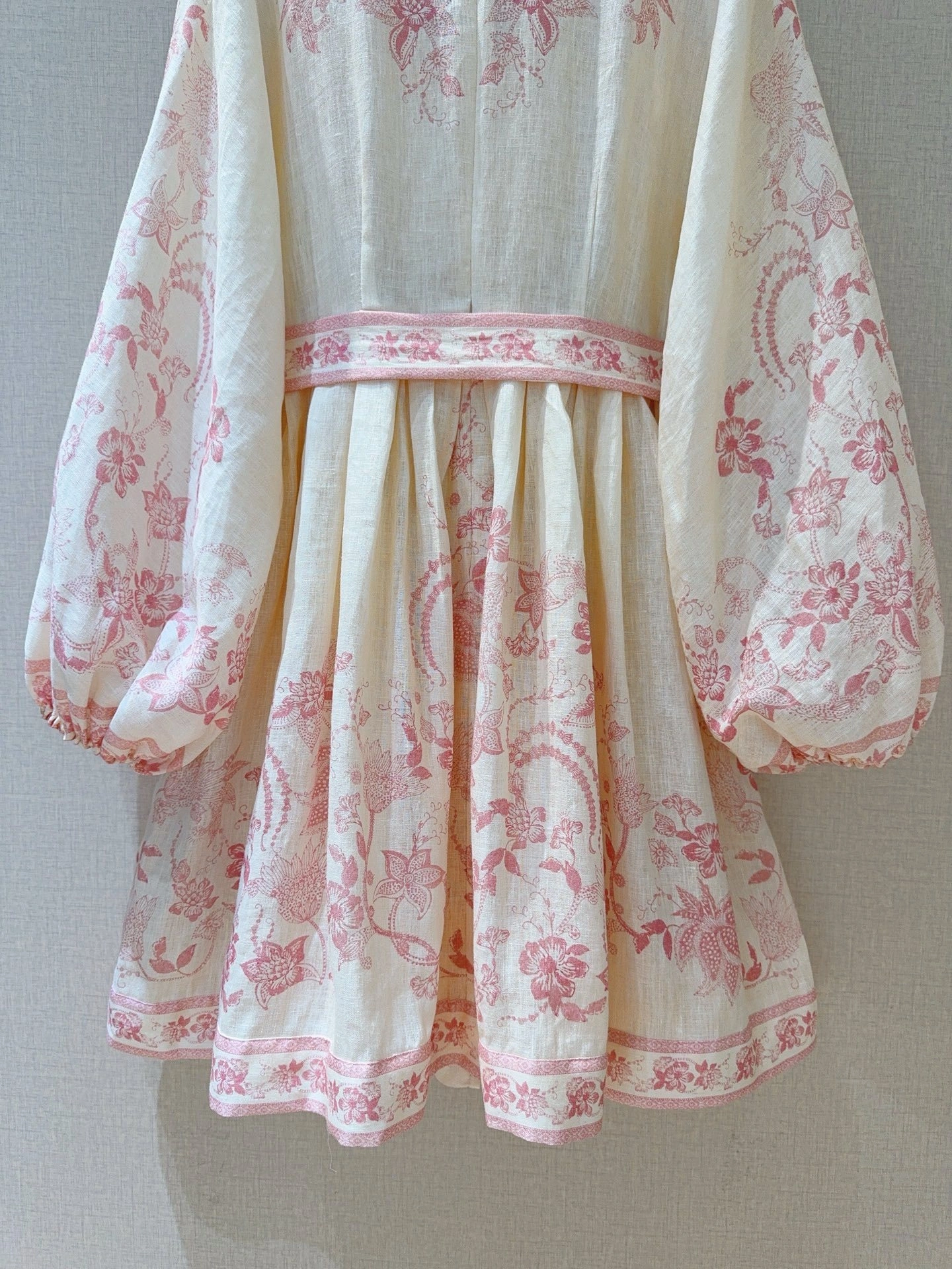 Victoria-- Zi775r7199 Linen fabric item:F-F245A2010