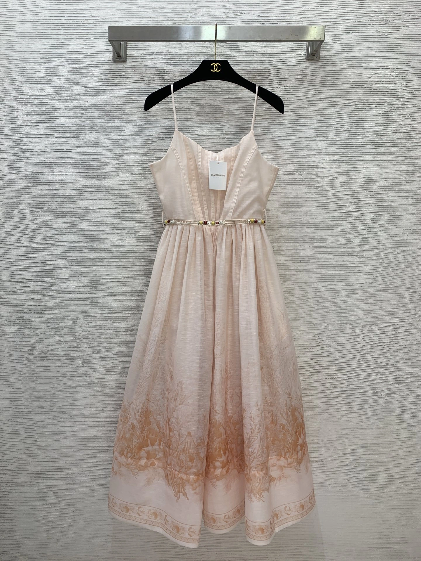 Victoria-- Zi775r7199 item:F-F044A1441H
