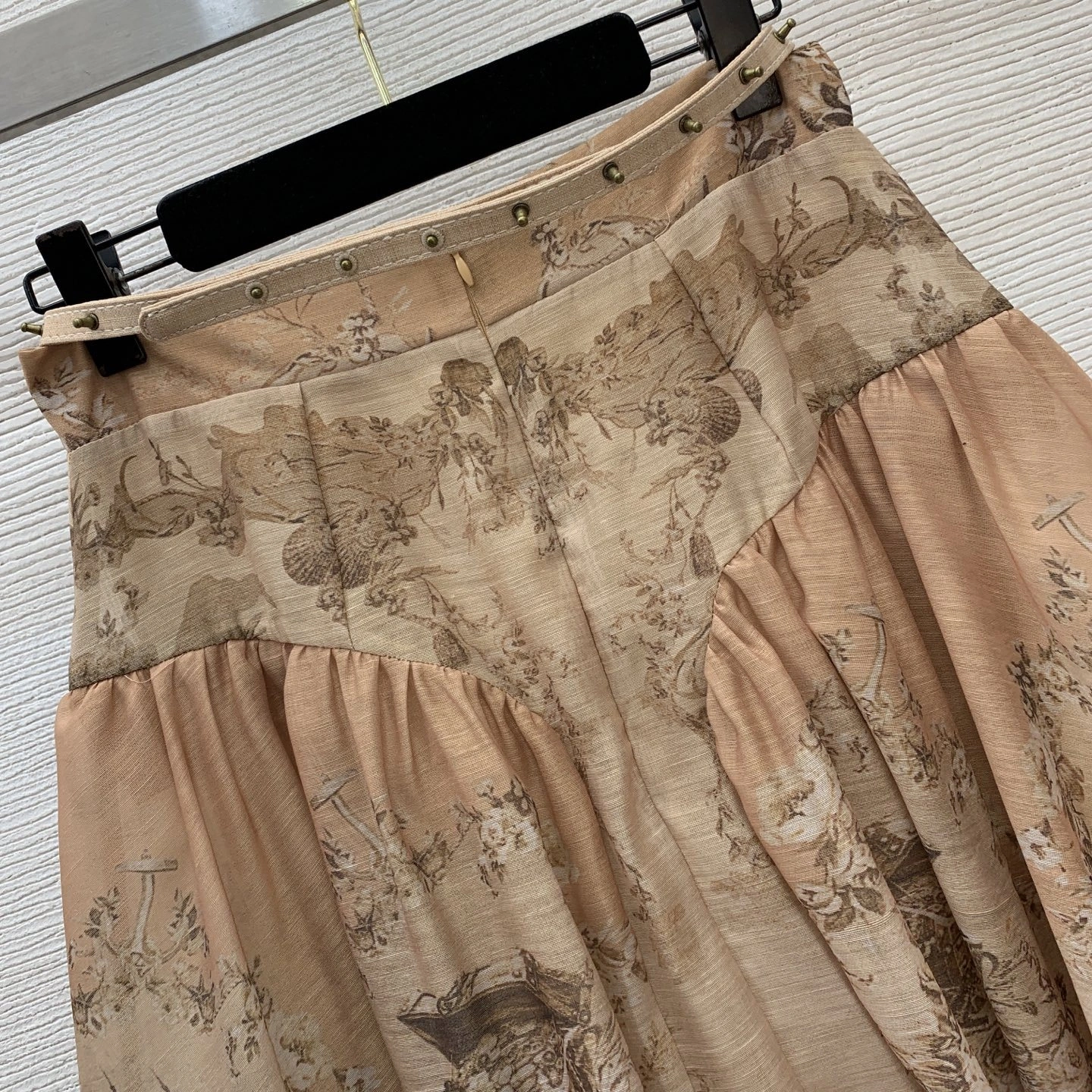 Victoria-- Zi775r7199 suit item:F-F044A1449H