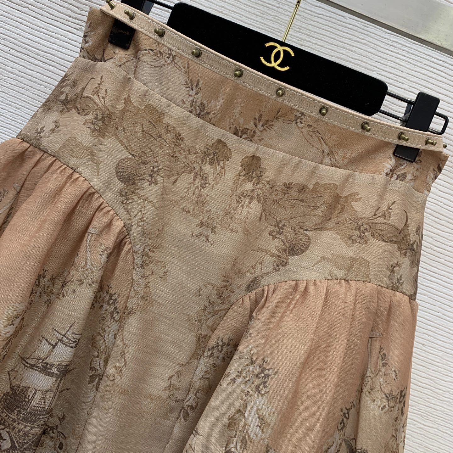 Victoria-- Zi775r7199 suit item:F-F044A1449H