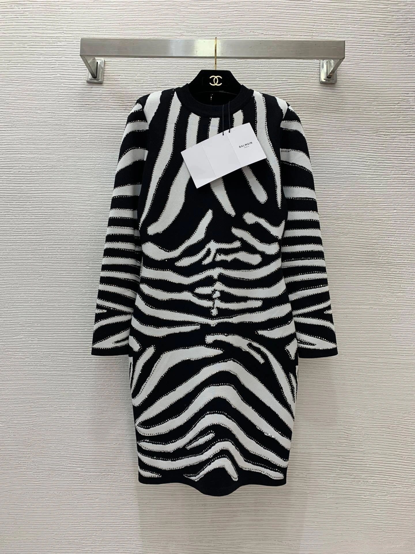 Victoria- 21871i9 item:E-F044A0291