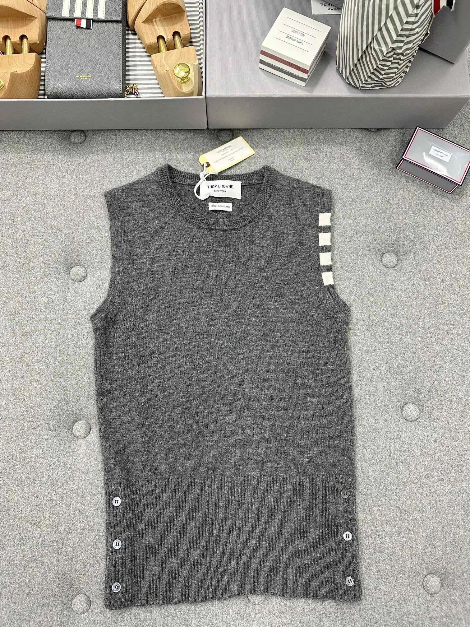 Victoria- 2row95 𝟰𝗯𝗮𝗿 item:C-F801K3004