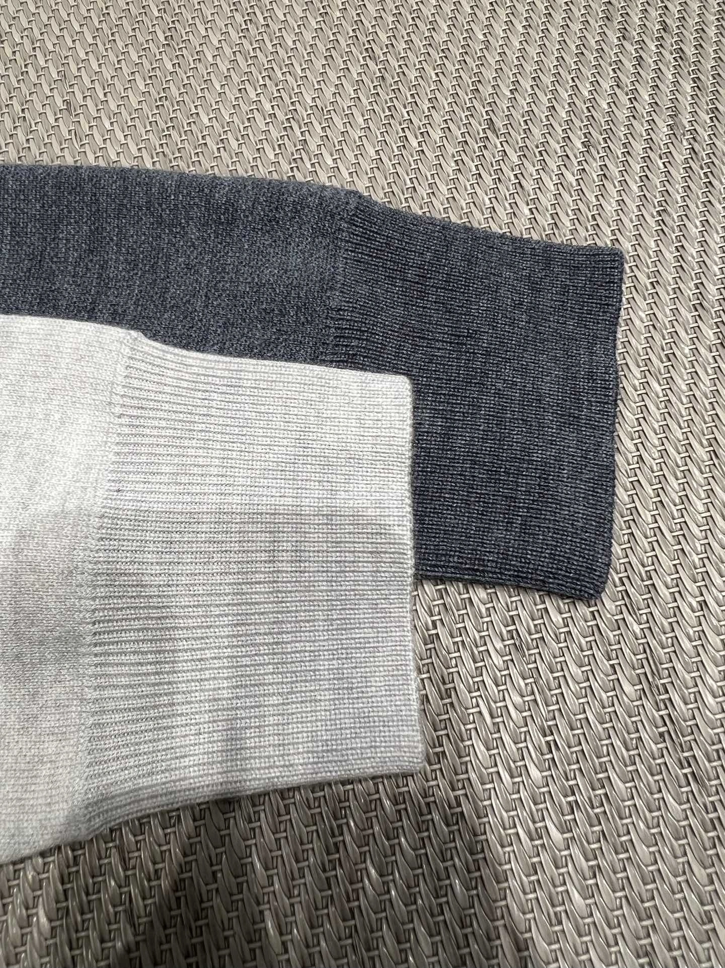 Victoria- 2ru9588o wool 2colour item:E-F140I2739-2H