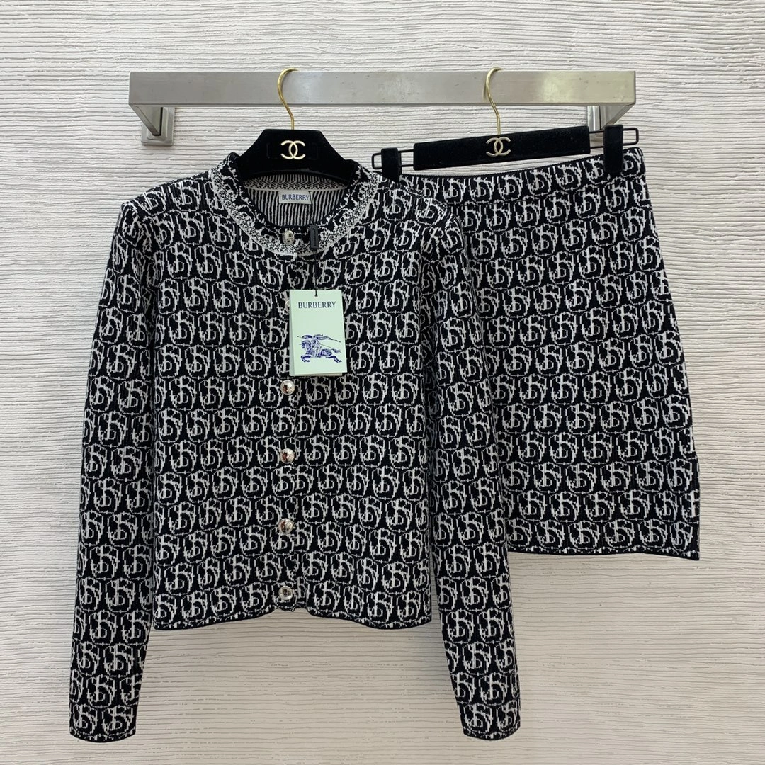 Victoria- 2ur25rry D25010327 wool 2colour item:E-F044D1147-2