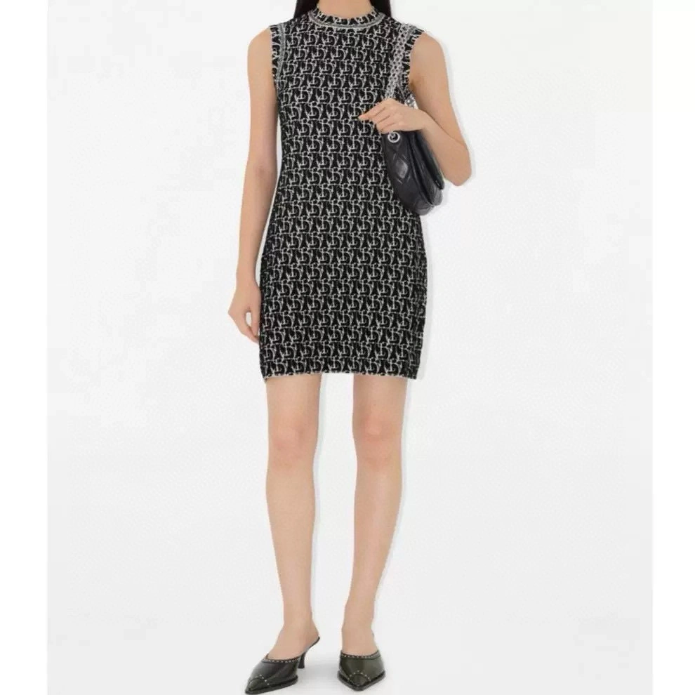 Victoria- 2ur25rry D25010387 wool 2colour item:E-F044D1145-2