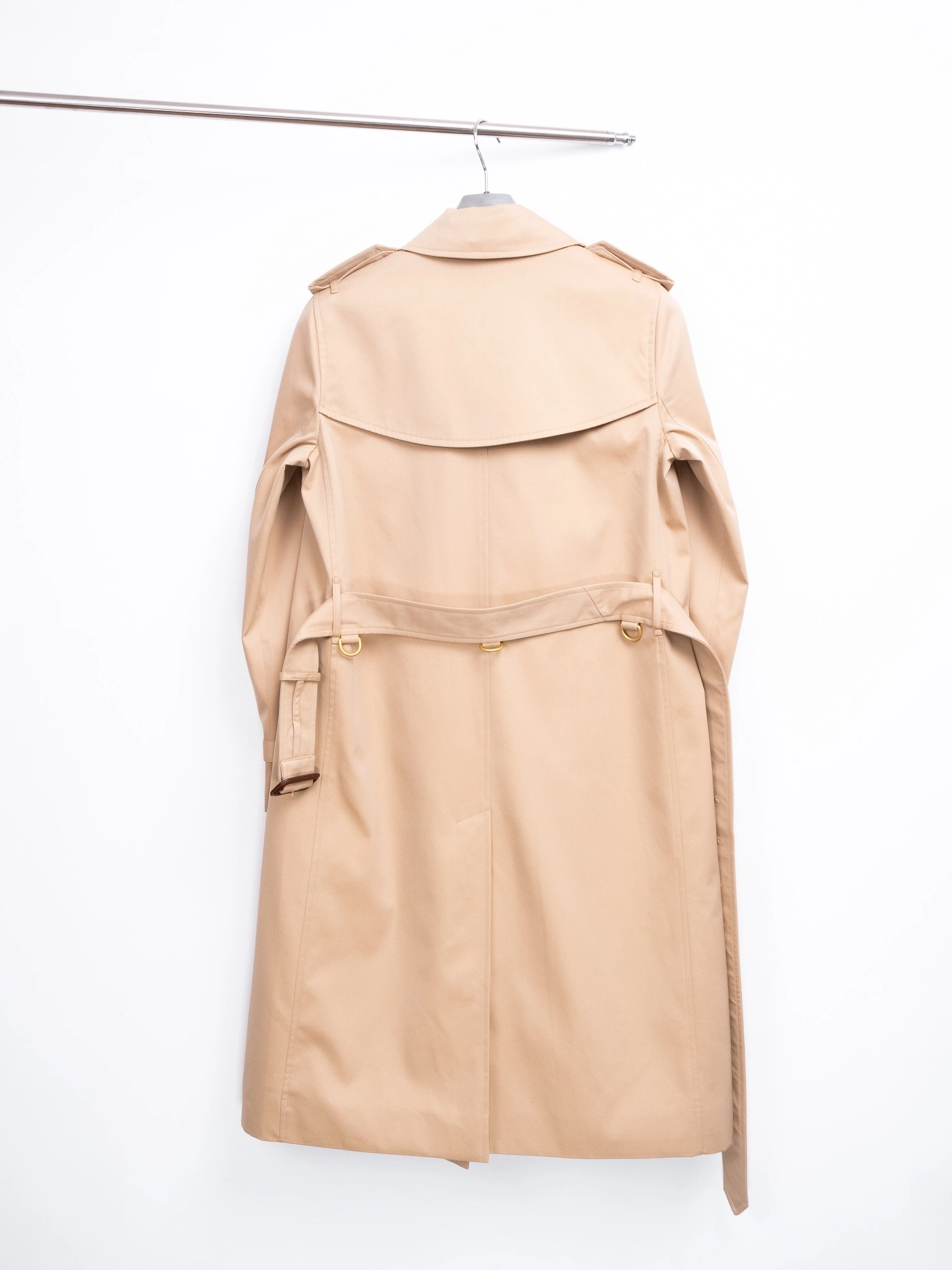 Victoria- 2ur25rry Heritage Trench item:D-F110J5949