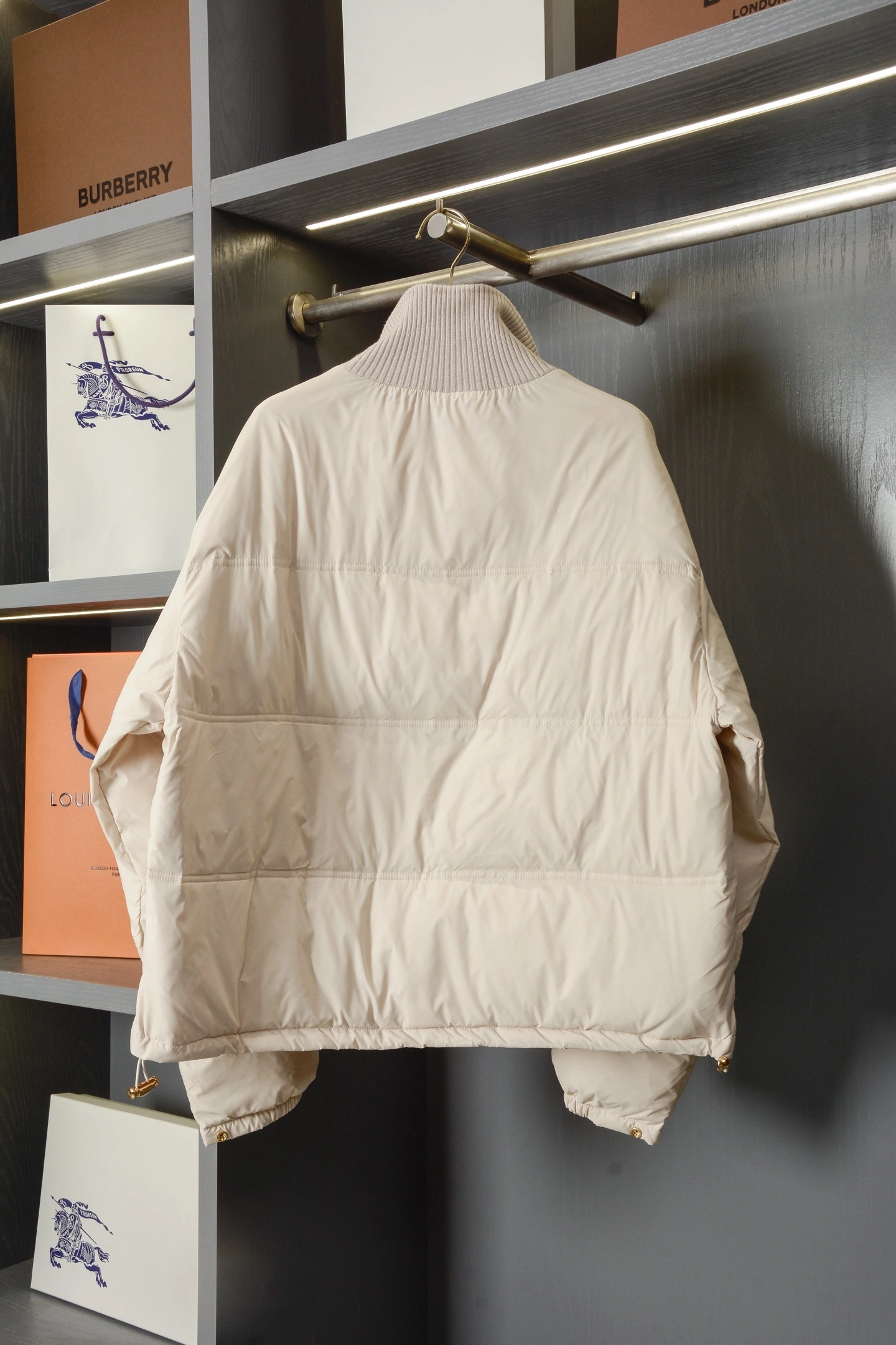Victoria- 358i95 Down jacket 3Colour item:E-F020K1602-3H