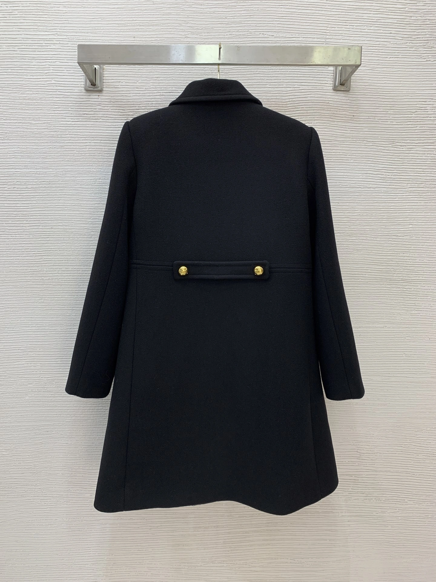 Victoria- 358i95 item:E-F044K0237