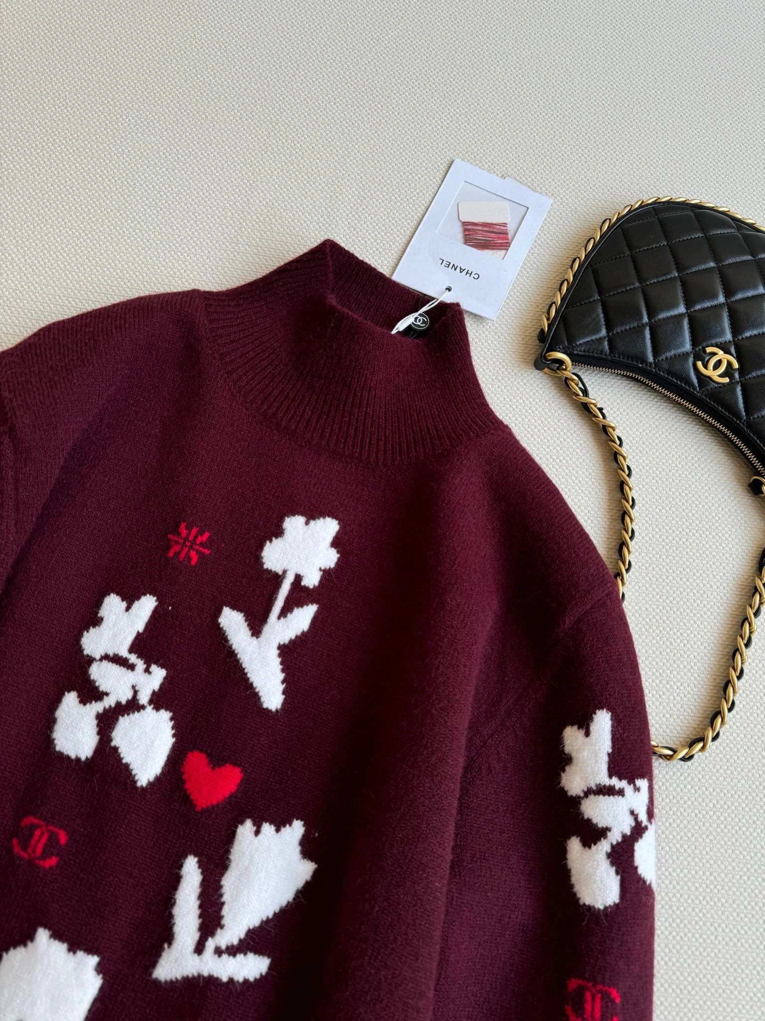 Victoria- 3h1958 2colour item:D-F244J3008-2