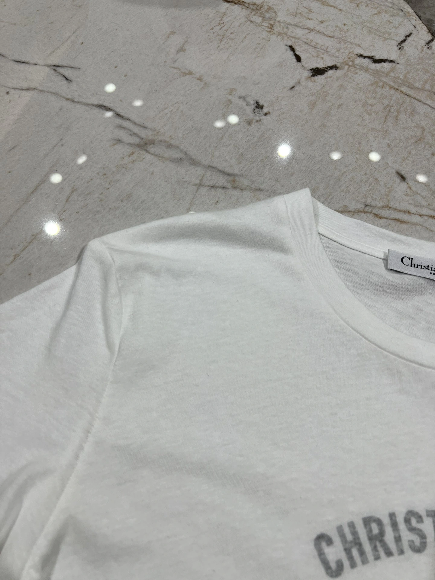 Victoria- 4ior 25021607 Linen fabric item:E-F140D1168