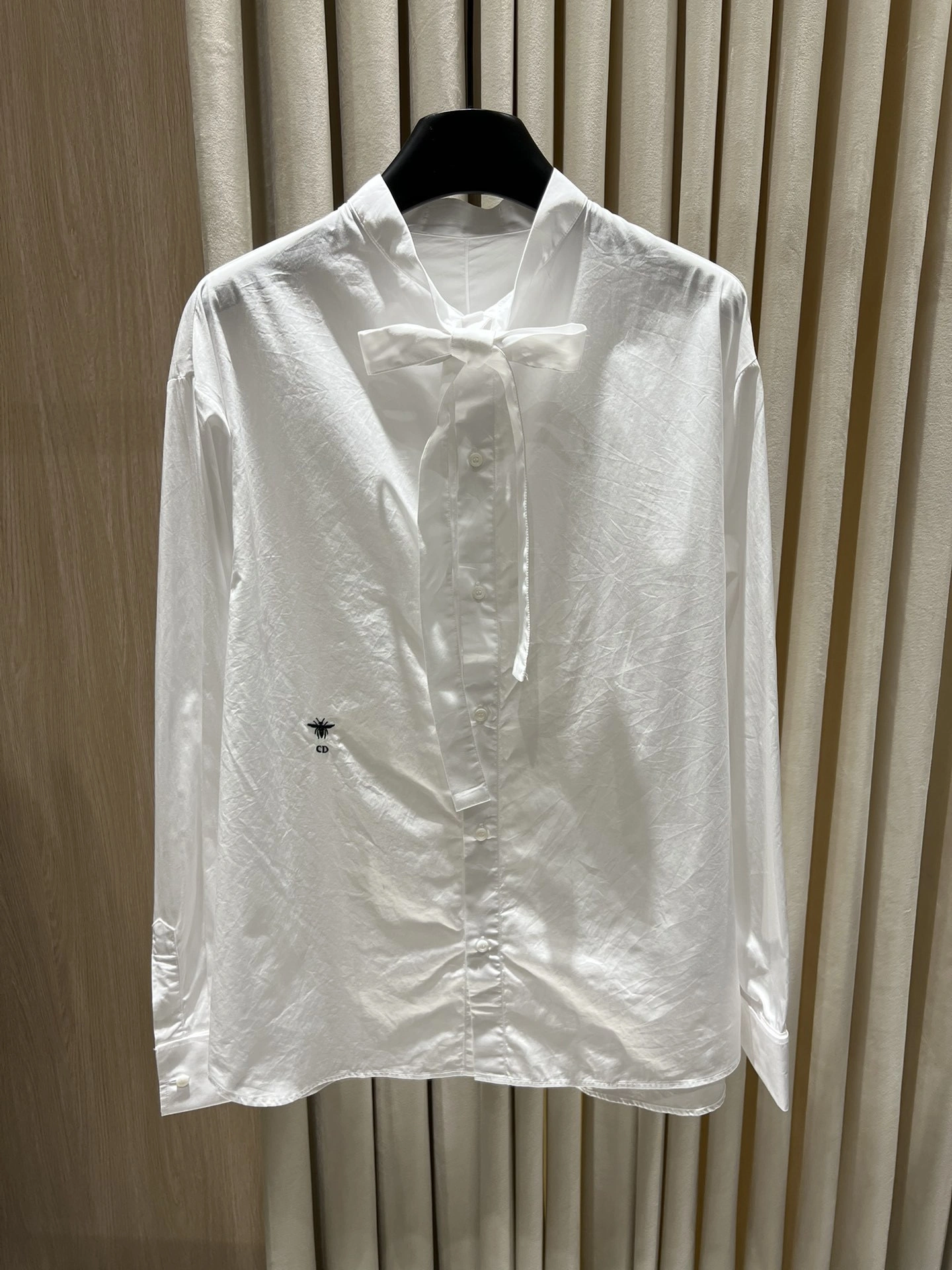 Victoria- 4ior 25031003 embroidery oversize item:E-F140D1162