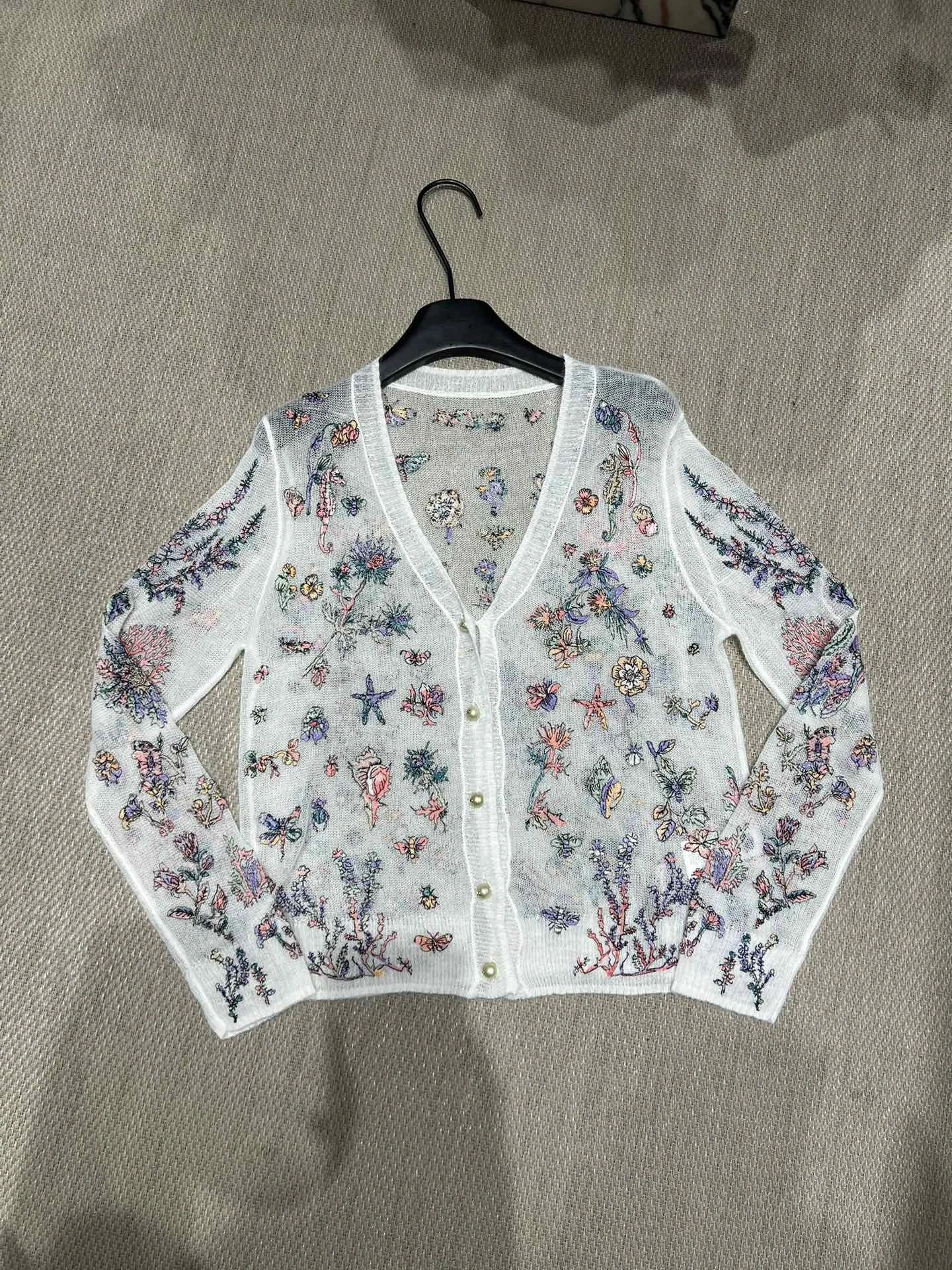 Victoria- 4ior 25031104 25031213 embroidery item:E-F140D1164